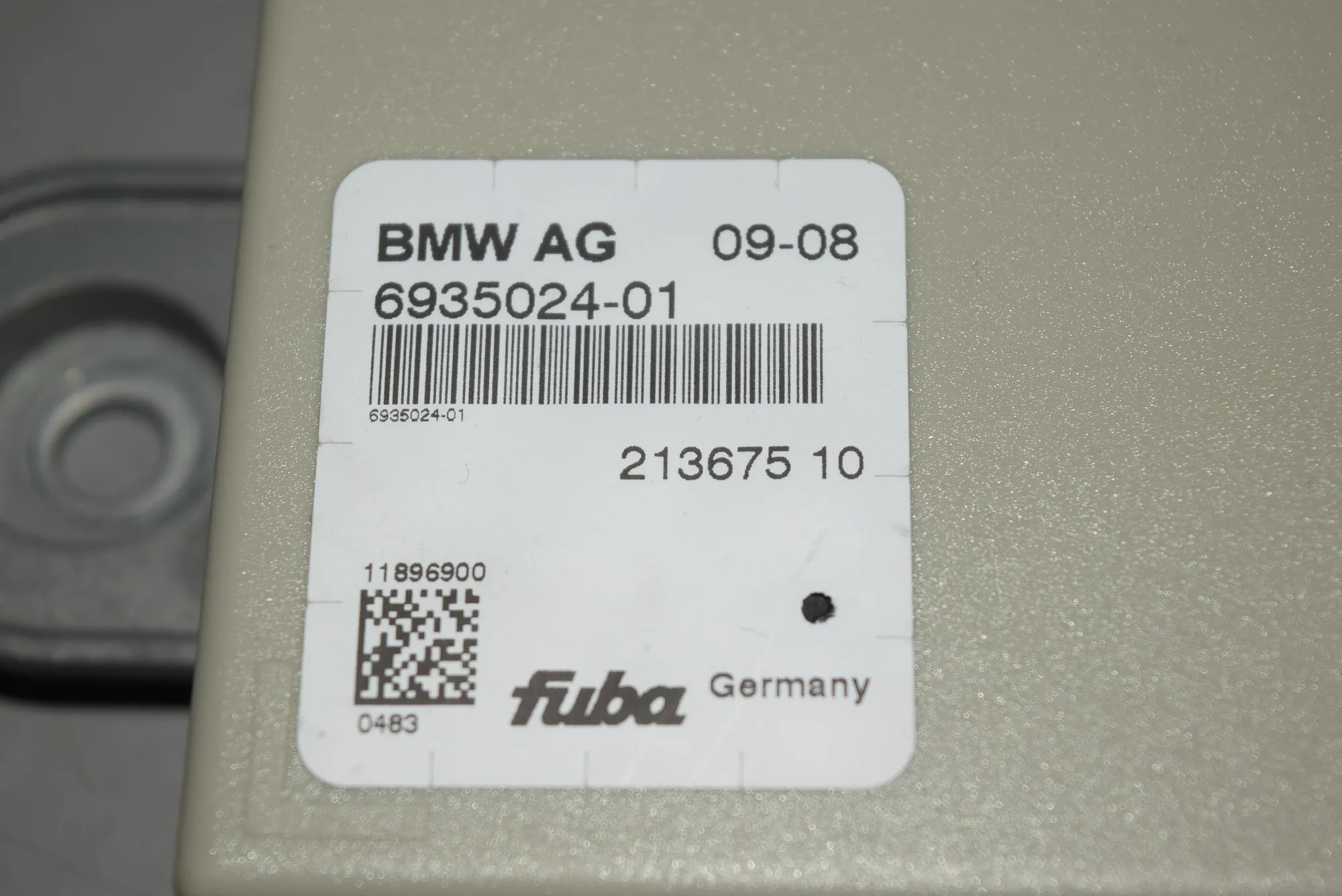 Antenna Amplifier – OEM 6935024 · BMW 5 Touring (E61) 525 d xDrive 2008 – 4