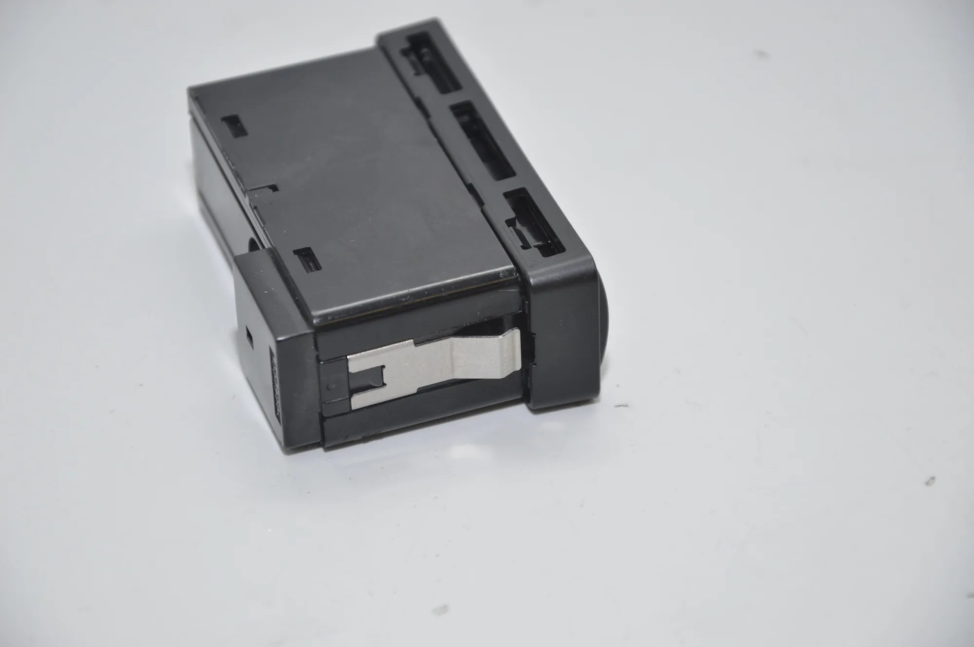 Switches – OEM 8368920 · BMW 3 Touring (E46) 318 i 2004 – 4