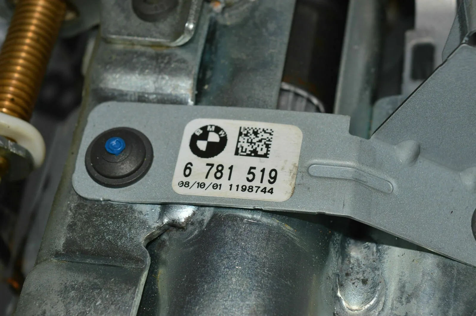 Steering Wheel Adjustment Mechanism – OEM 6781519 · BMW 5 Touring (E61) 530 d 2008 – 3