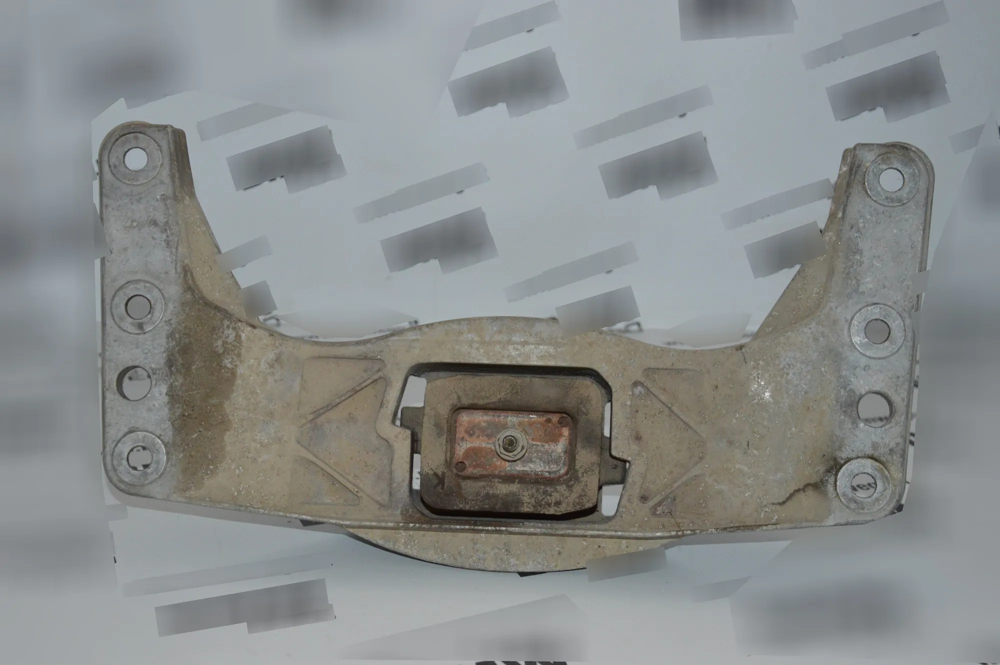 Gearbox Support Mount Bracket – OEM 6761106 · BMW 5 Touring (E61) 530 d 2008