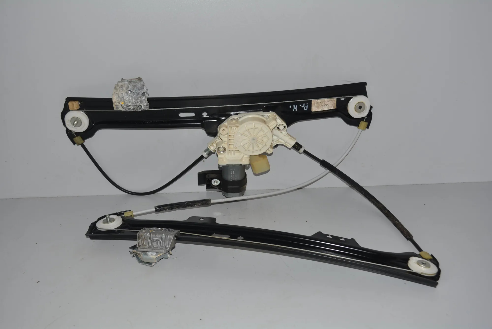 Front Left Door Window Regulator – OEM 7184383 · BMW 5 Touring (E61) 530 d 2008