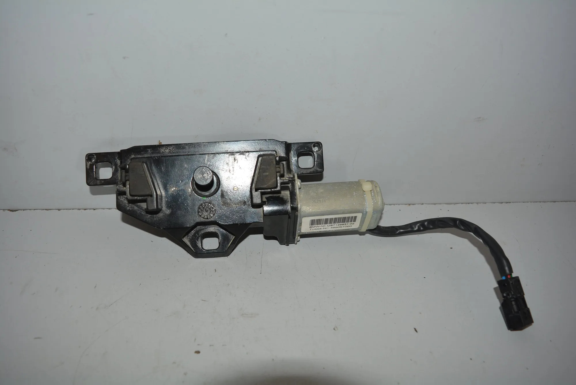 Tailgate Boot Lock – OEM 7129931 · BMW 5 Touring (E61) 530 d 2008