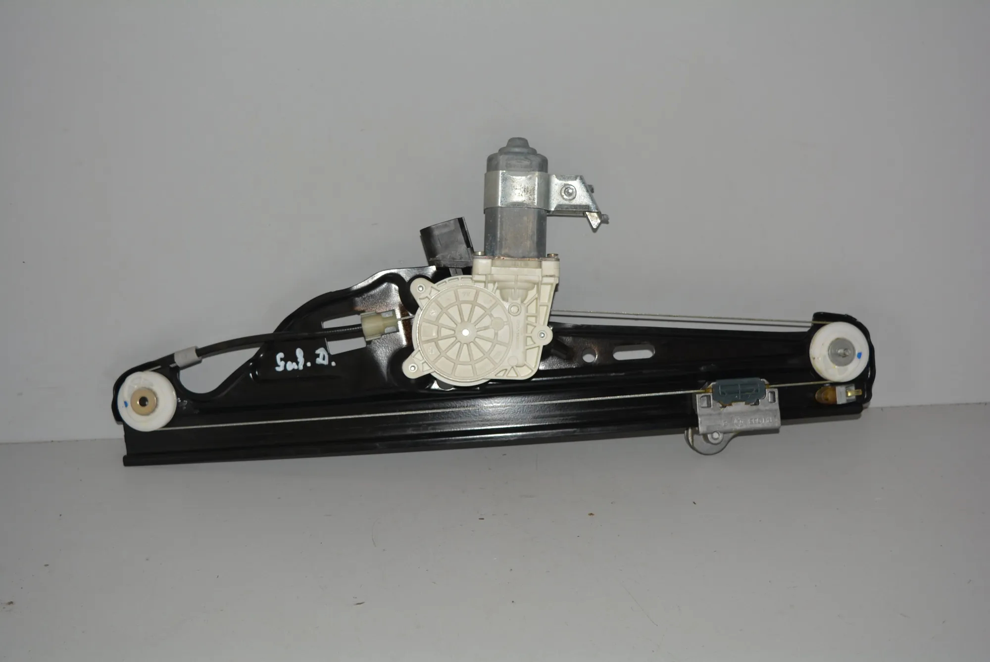 Rear Right Door Window Regulator – OEM 7075674 · BMW 5 (E60) 525 i 2003 – 3