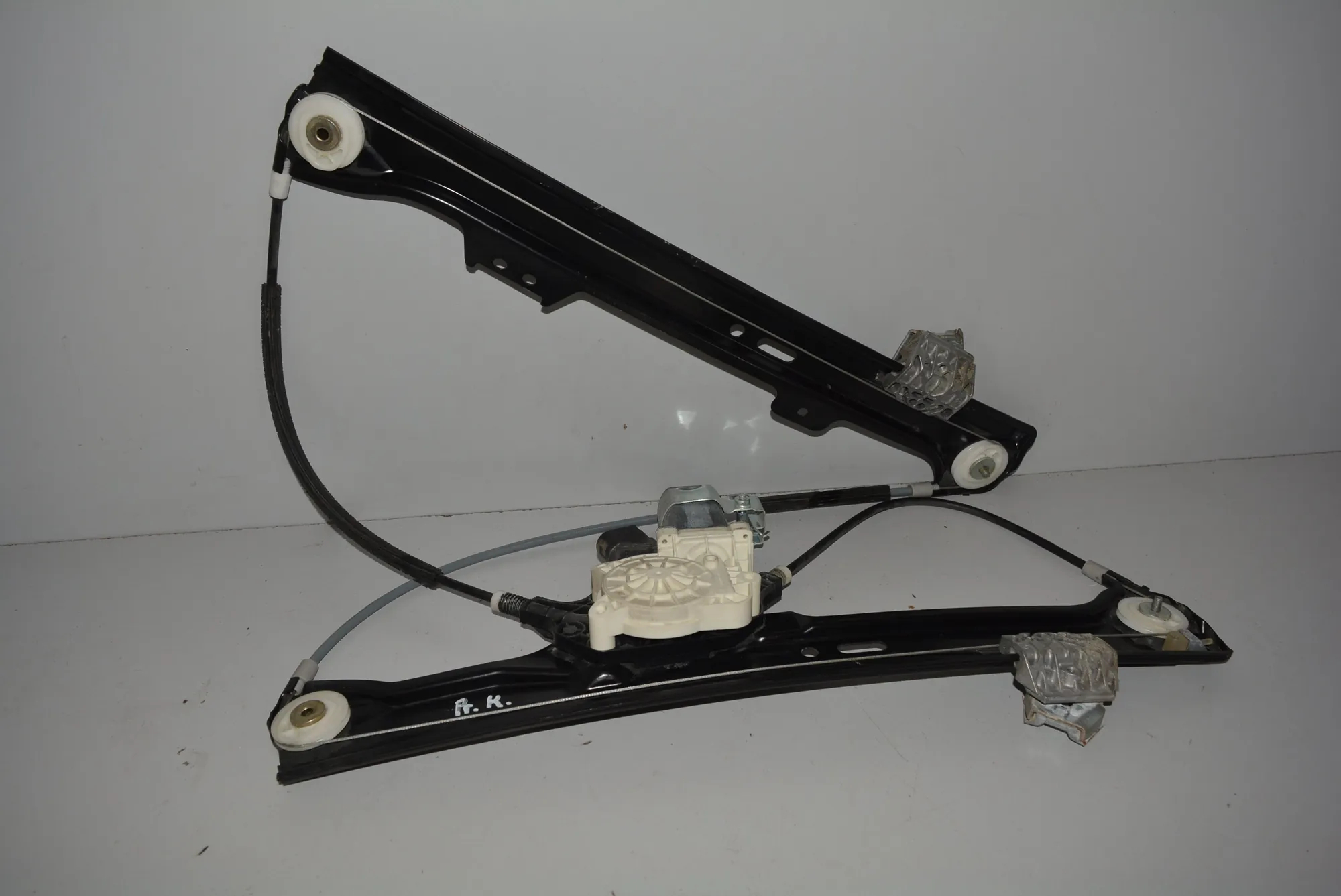 Front Left Door Window Regulator – OEM 7075667 · BMW 5 (E60) 525 i 2003 – 3