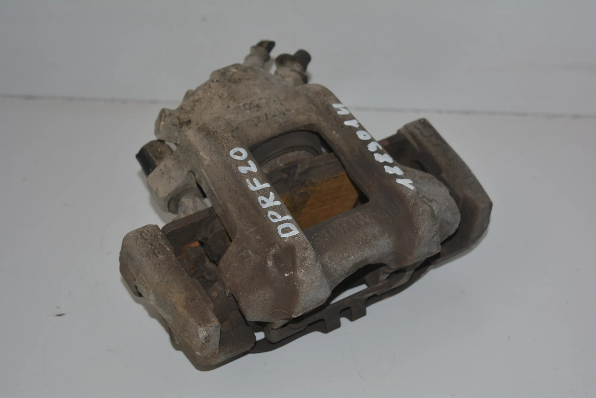 Front Right Brake Caliper – OEM NA · BMW 1 (F20) 118 d 2013 – 7