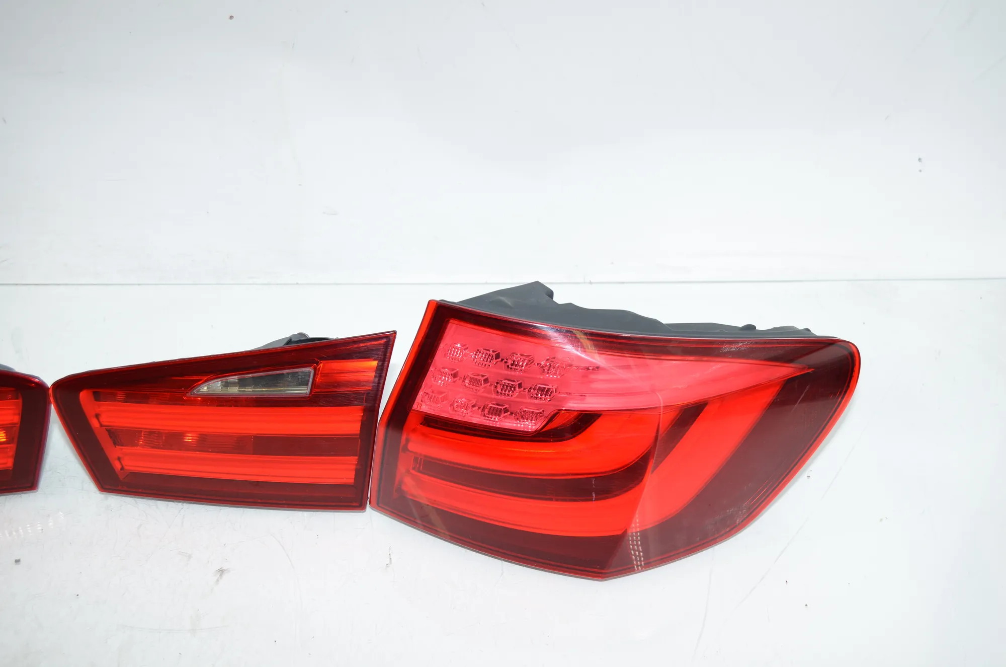 Rear Tail Light Set – OEM 7203228 · BMW 5 Touring (F11) 530 d xDrive 2011 – 3
