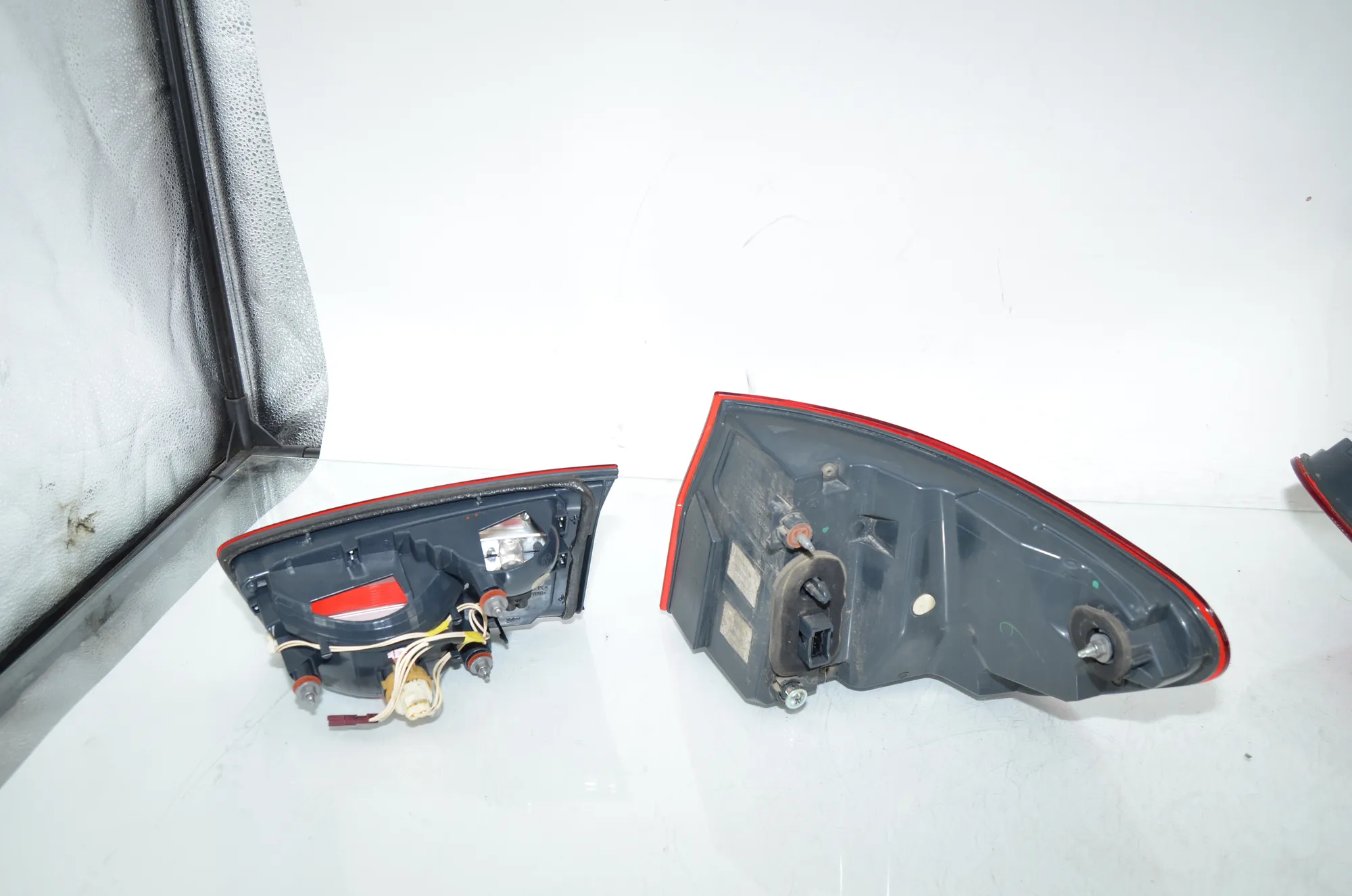 Rear Tail Light Set – OEM 7203228 · BMW 5 Touring (F11) 530 d xDrive 2011 – 8