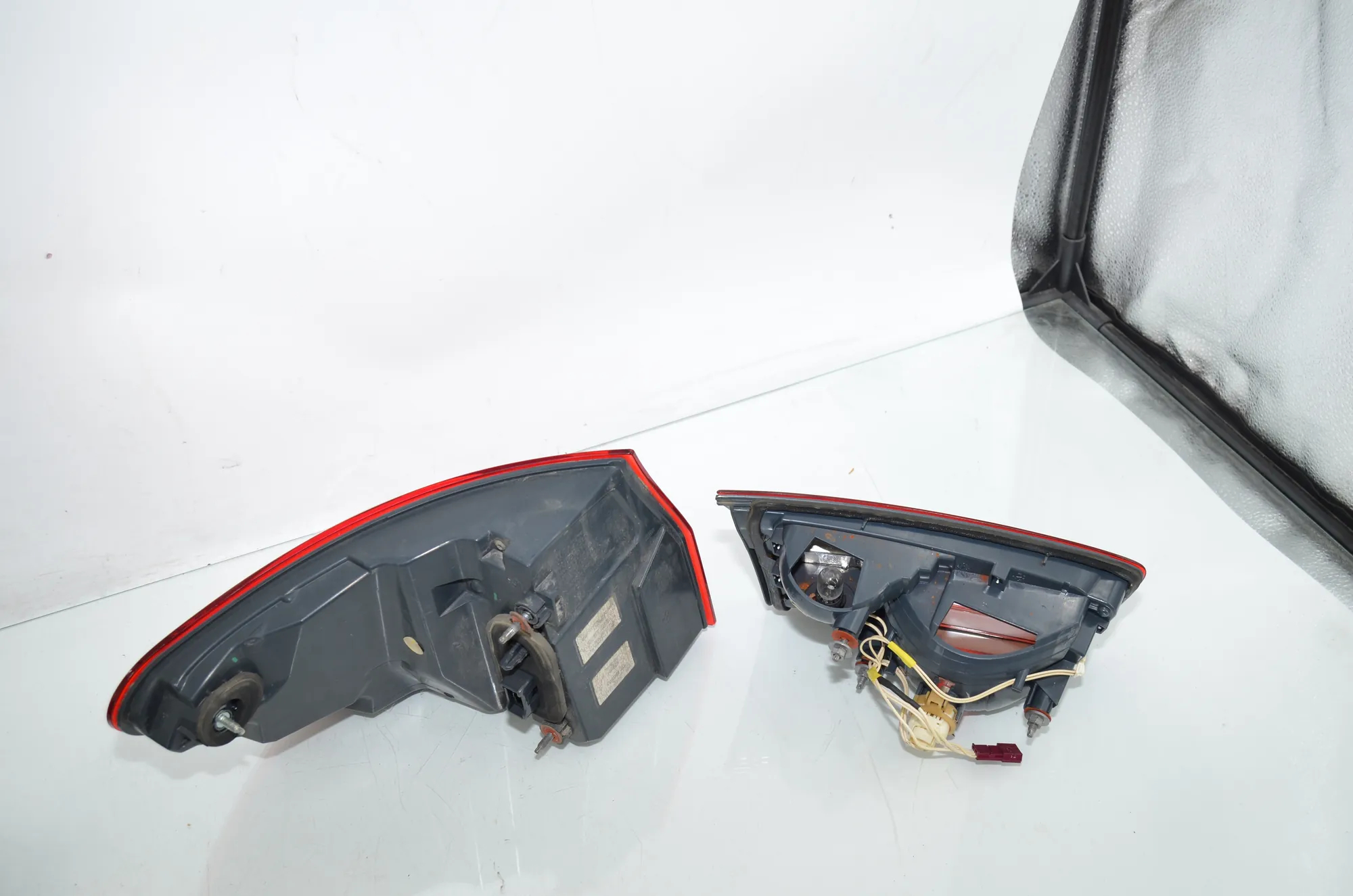 Rear Tail Light Set – OEM 7203228 · BMW 5 Touring (F11) 530 d xDrive 2011 – 4