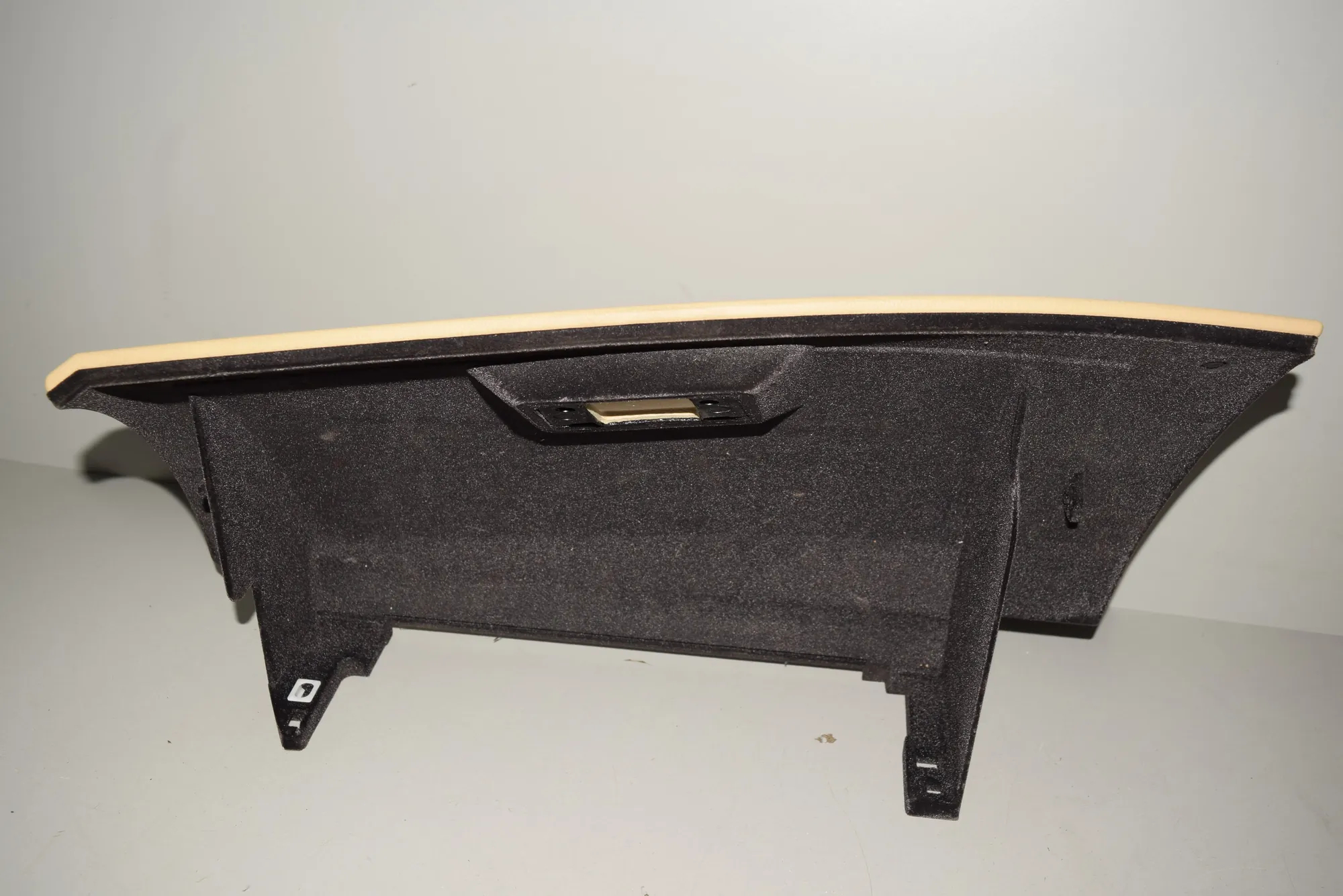Glove Compartment – OEM 7034079 · BMW 5 (E60) 545 i 2003 – 2