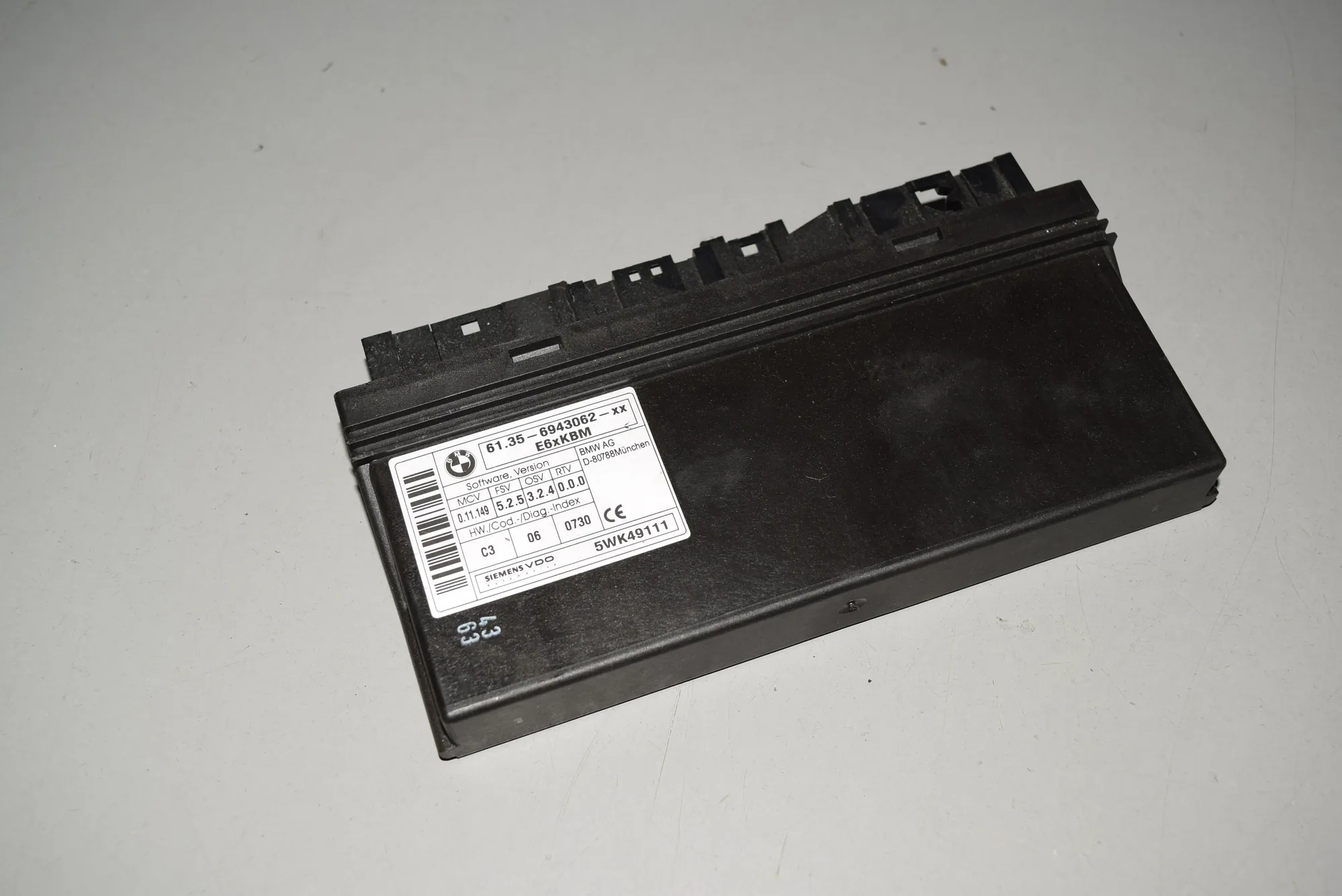 Comfort Control Unit – OEM 6943062 · BMW 5 (E60) 545 i 2003