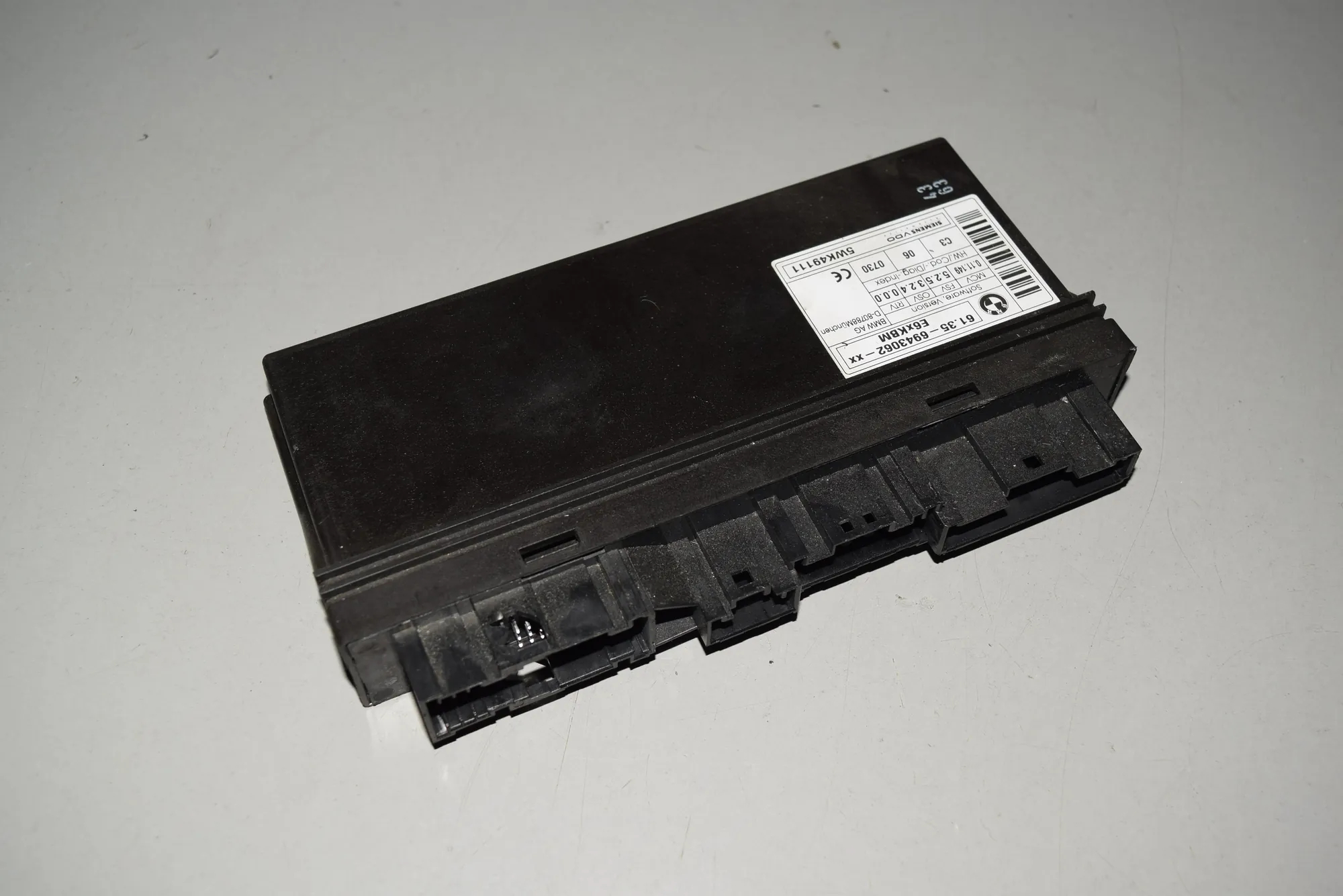 Comfort Control Unit – OEM 6943062 · BMW 5 (E60) 545 i 2003 – 2