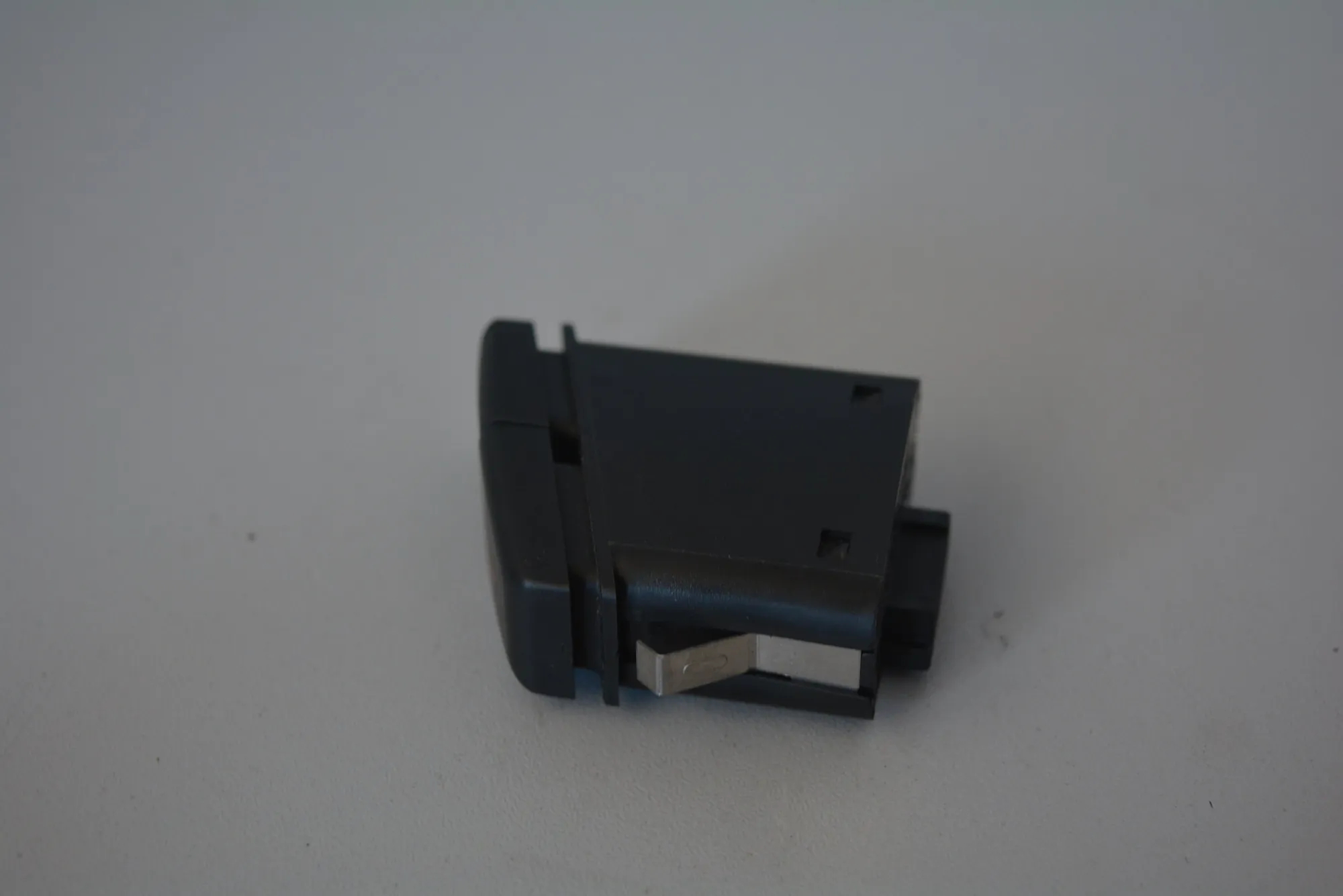 Other Control Units – OEM 6919506 · BMW 5 (E60) 545 i 2003 – 2