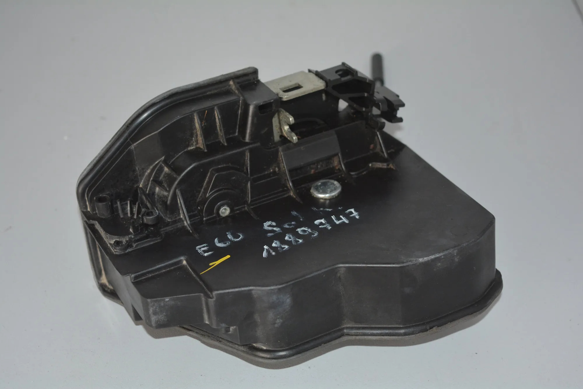 Rear Left Door Lock · BMW 5 (E60) 545 i 2003 – 4