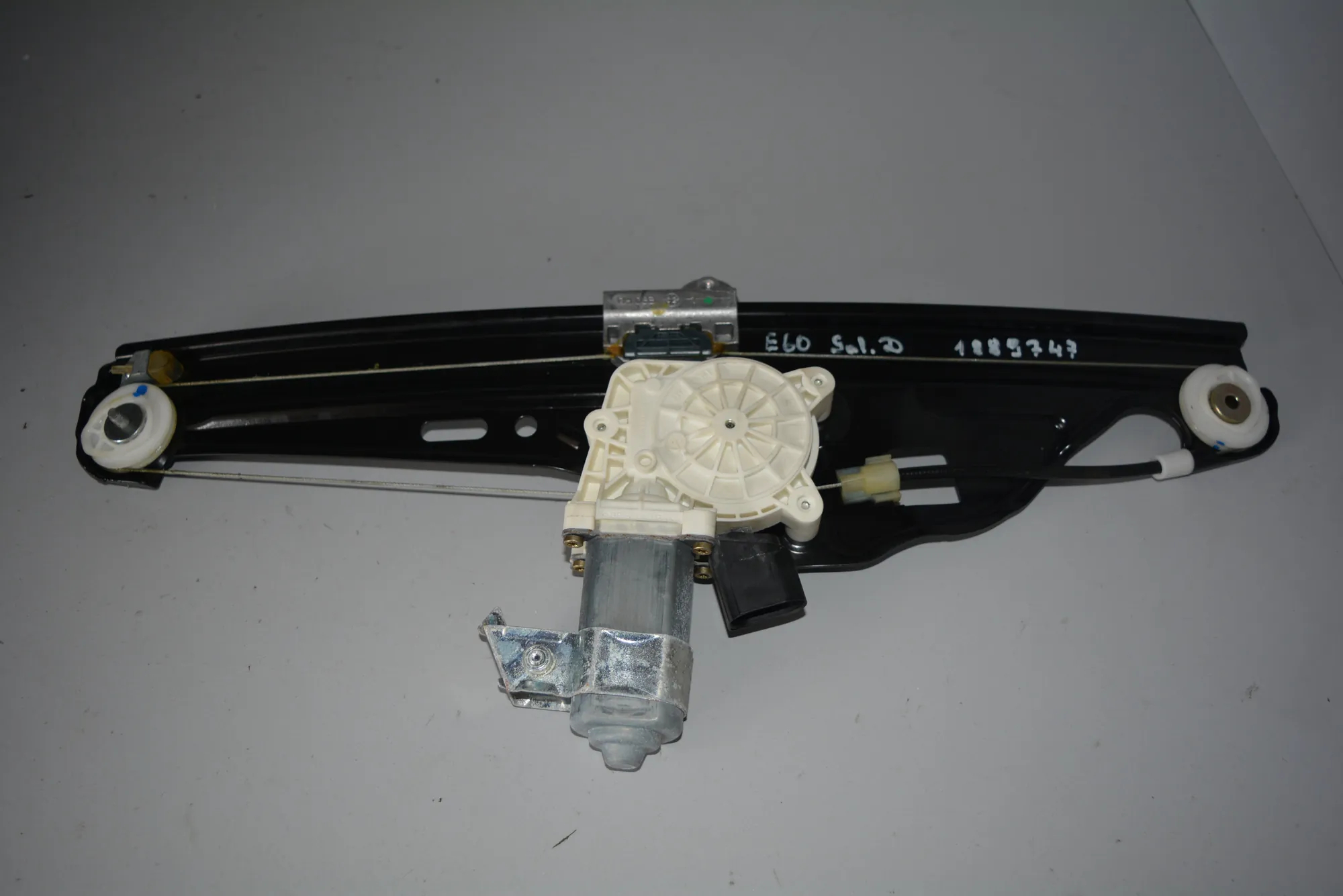 Rear Right Door Window Regulator – OEM 7075674 · BMW 5 (E60) 545 i 2003 – 2