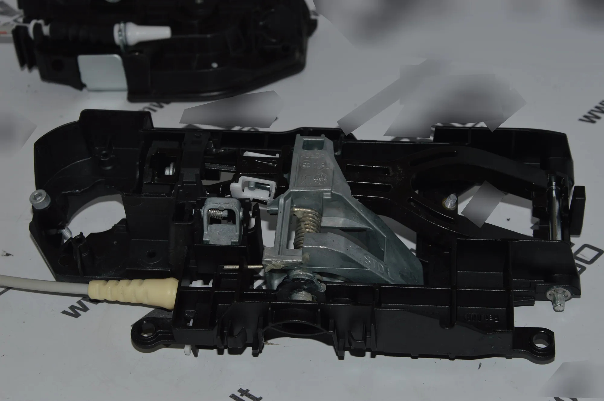 Rear Left Door Lock – OEM 71756497202147 · BMW 5 Touring (F11) 528 i xDrive 2013 – 4