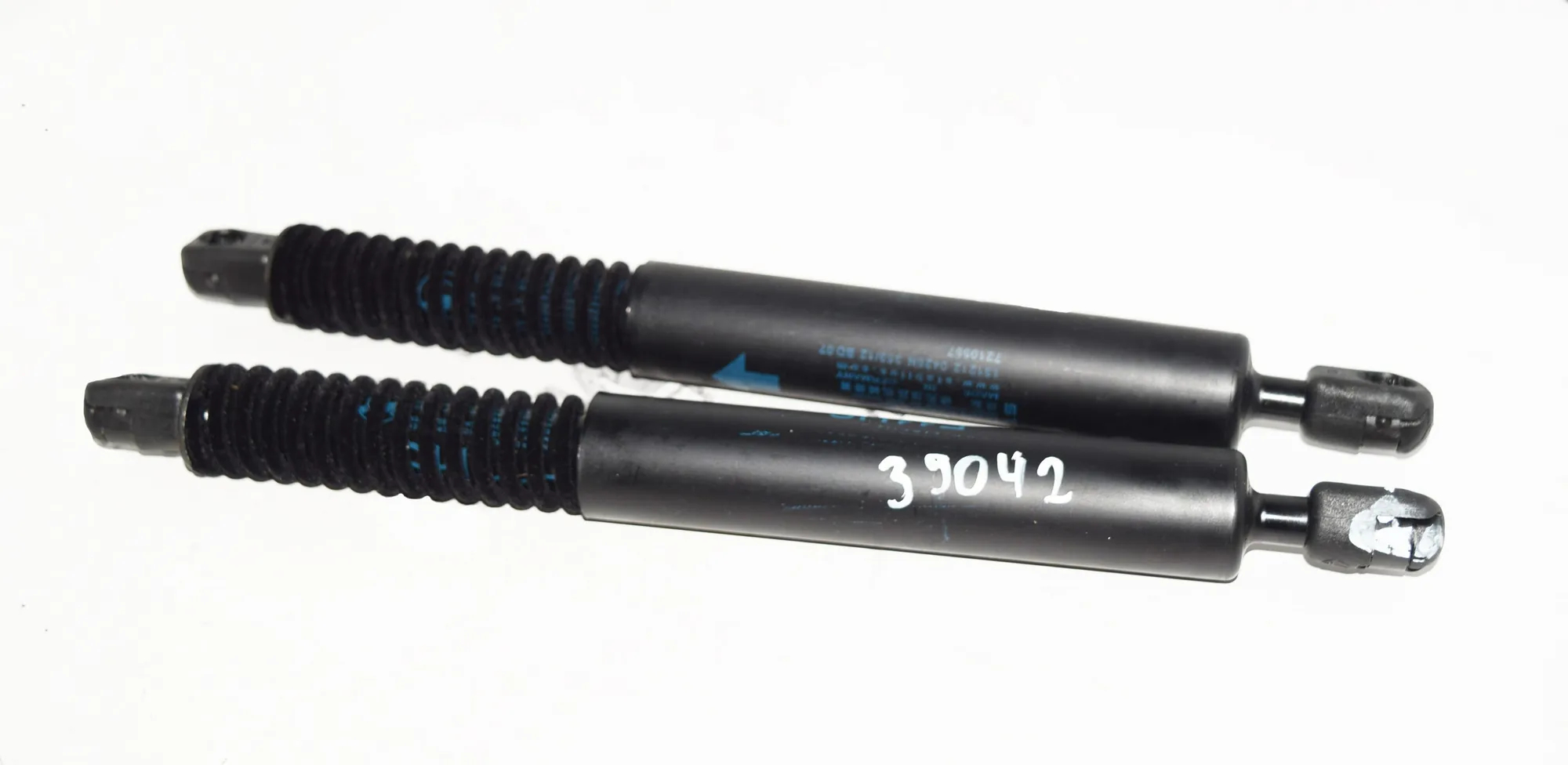 Left Side Tailgate Gas Strut – OEM 7210557 · BMW 5 Touring (F11) 528 i xDrive 2013
