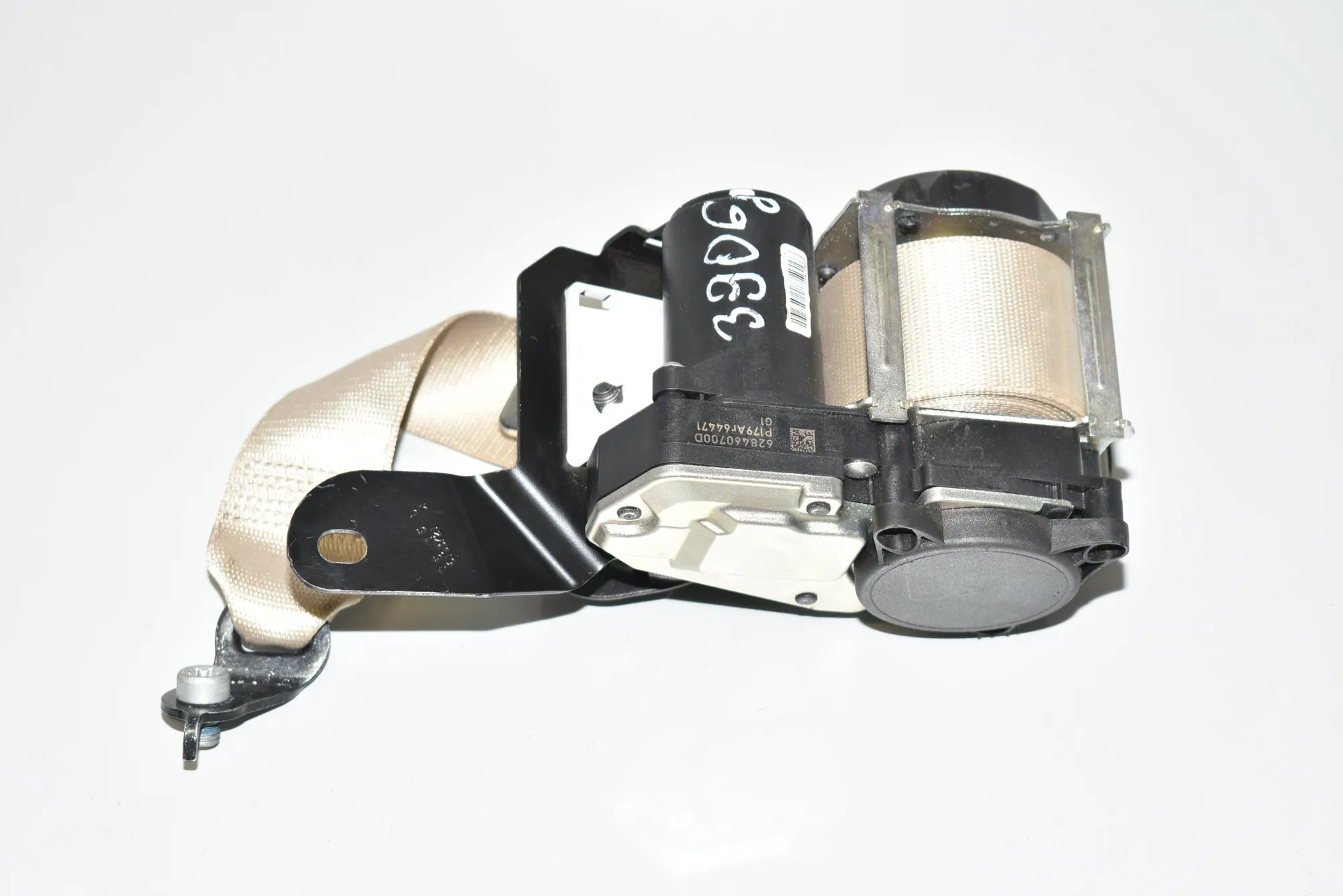 Front Right Seatbelt – OEM 6286408 · BMW 3 Touring (F31) 320 d xDrive 2015 – 4