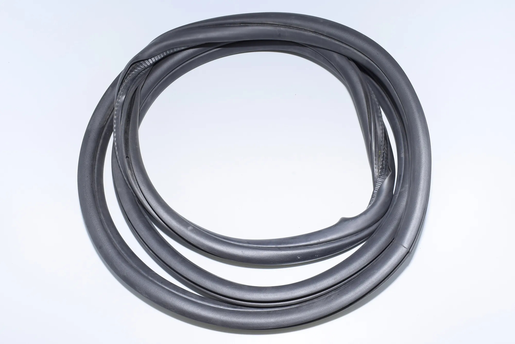Rear Left Door Seal Rubber – OEM 7258336 · BMW 3 Touring (F31) 320 d xDrive 2015 – 3