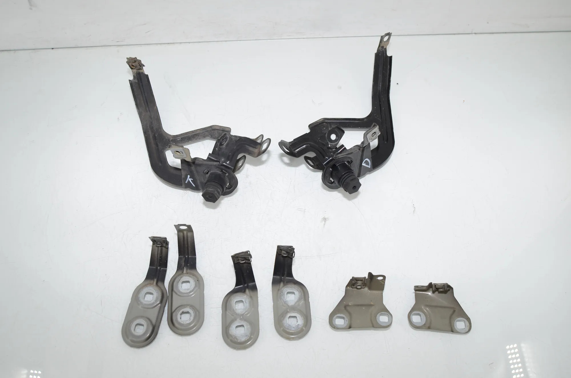 Bracket – OEM 7207209 · BMW 5 Touring (F11) 530 d xDrive 2011 – 5
