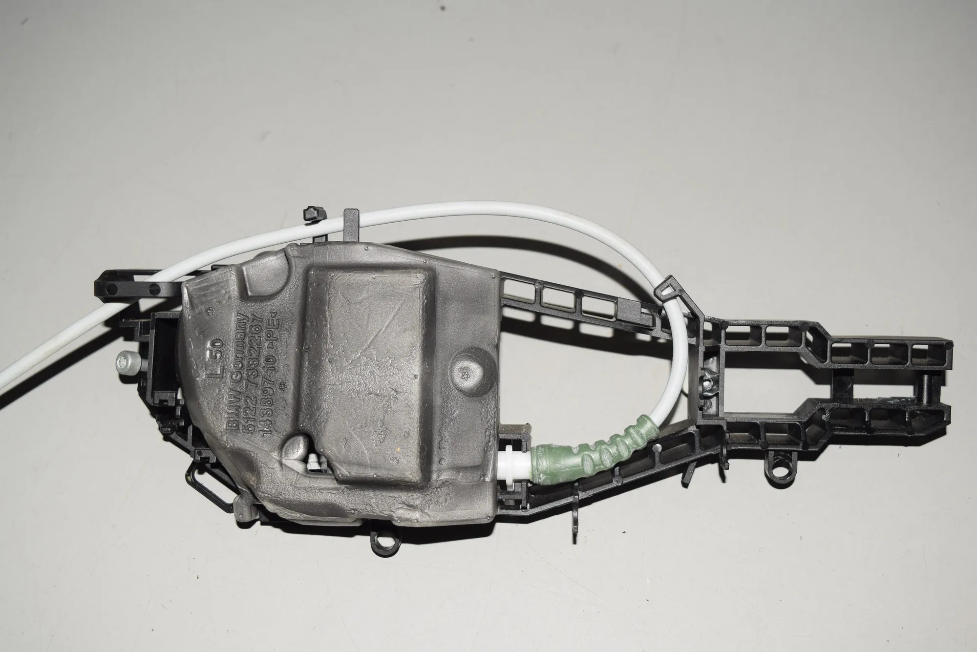 Rear Left Door Interior Handle Frame – OEM 7332267 · BMW 3 Touring (F31) 320 d xDrive 2015 – 2