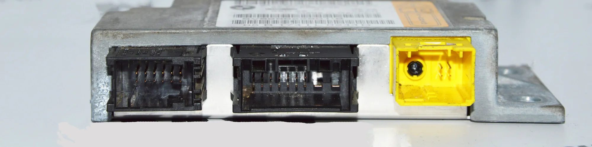 SRS Control Unit – OEM 6960226 · BMW 7 (E65, E66, E67) 730 Ld 2005 – 3