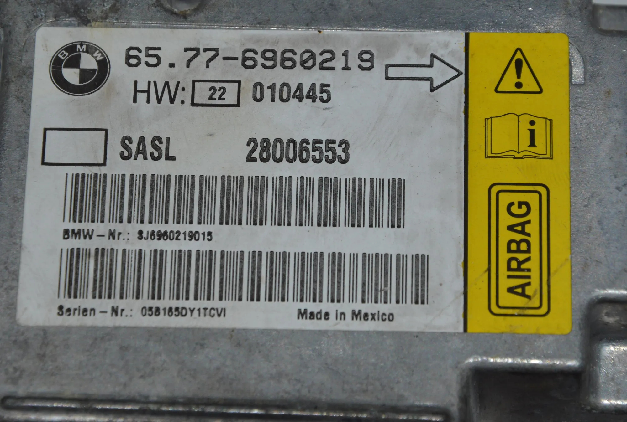 SRS Control Unit – OEM 6960219 · BMW 7 (E65, E66, E67) 730 Ld 2005 – 2