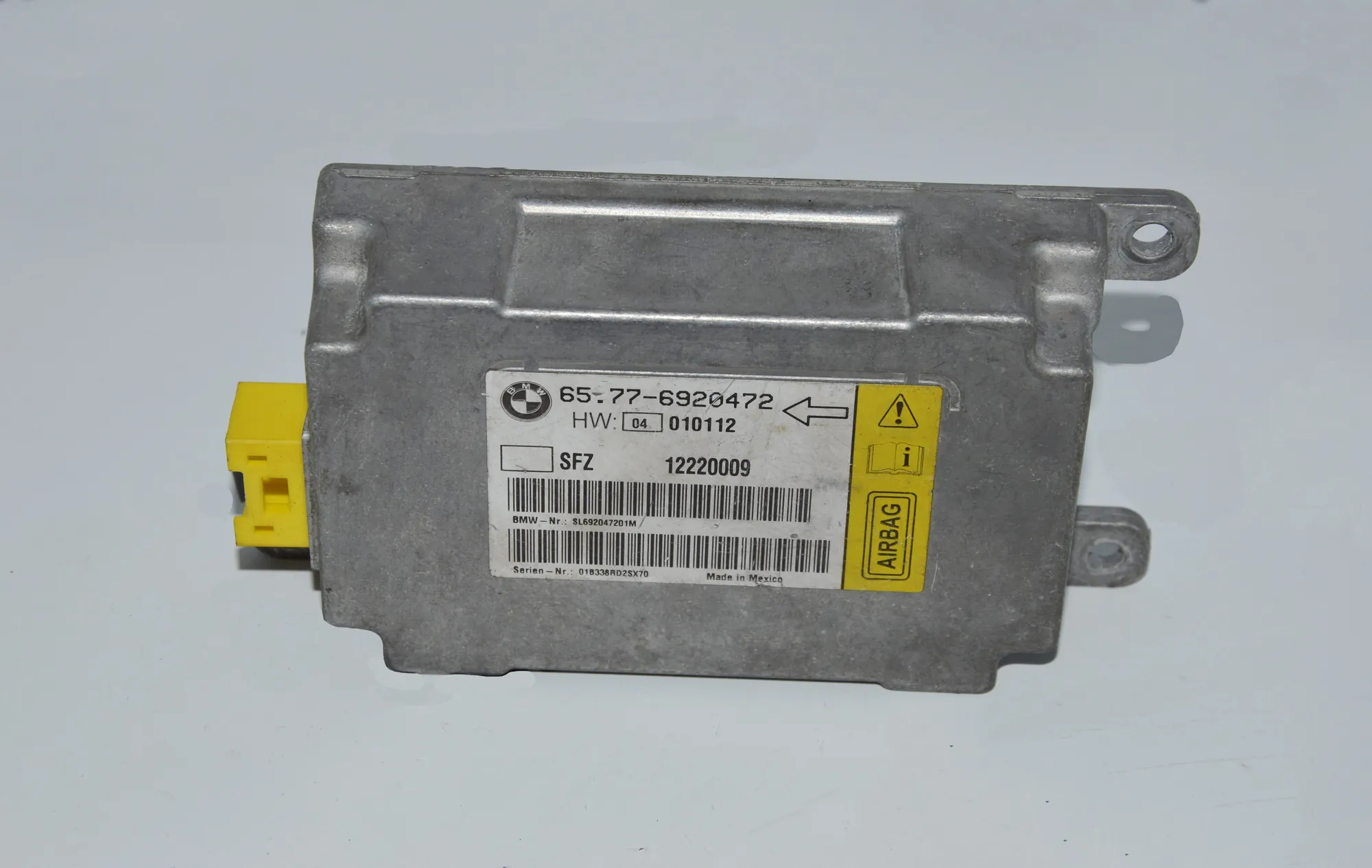 SRS Control Unit – OEM 6920472 · BMW 7 (E65, E66, E67) 730 Ld 2005