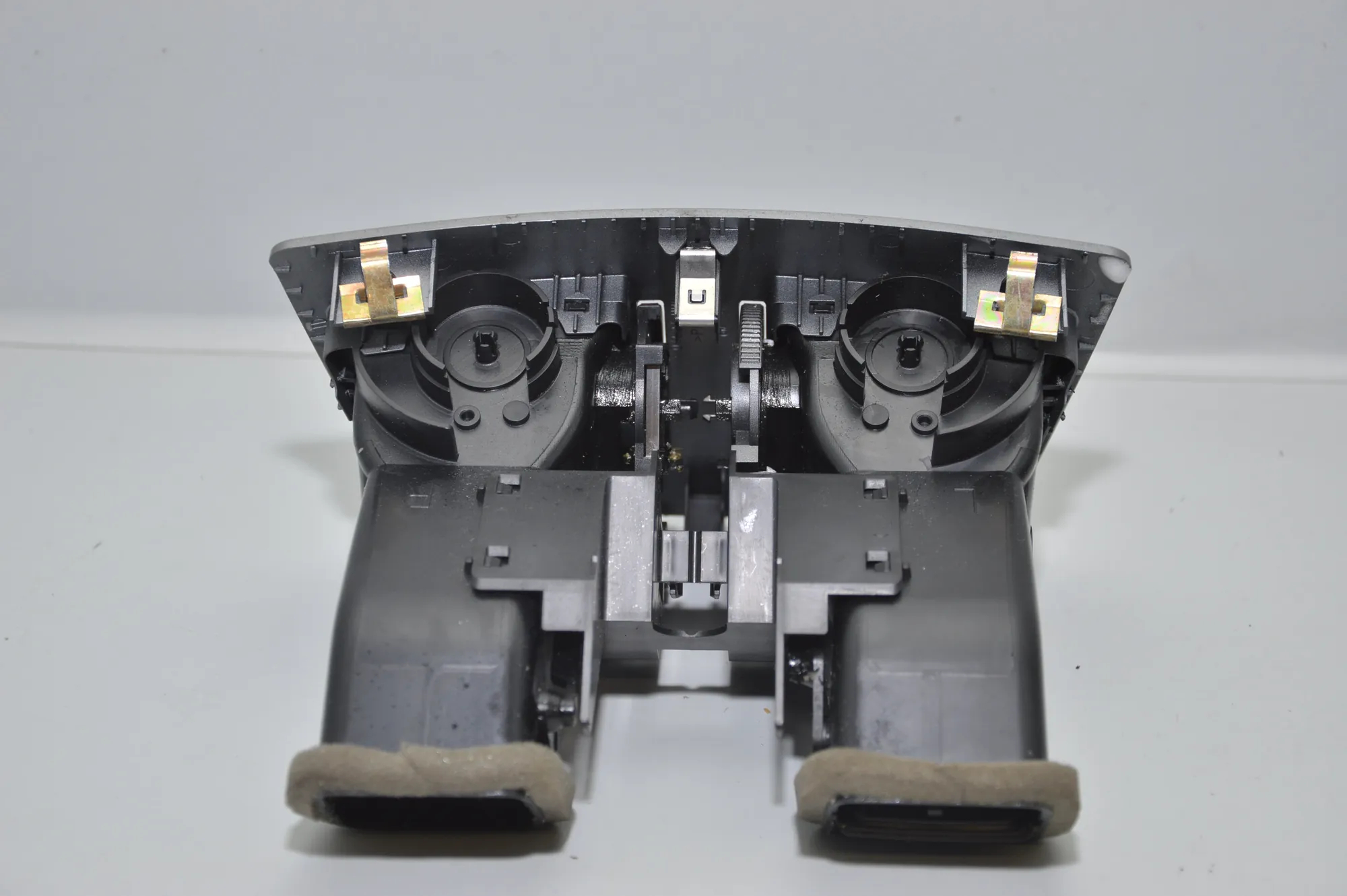 Dashboard Air Vents – OEM 7002395 · BMW 7 (E65, E66, E67) 730 Ld 2005 – 3