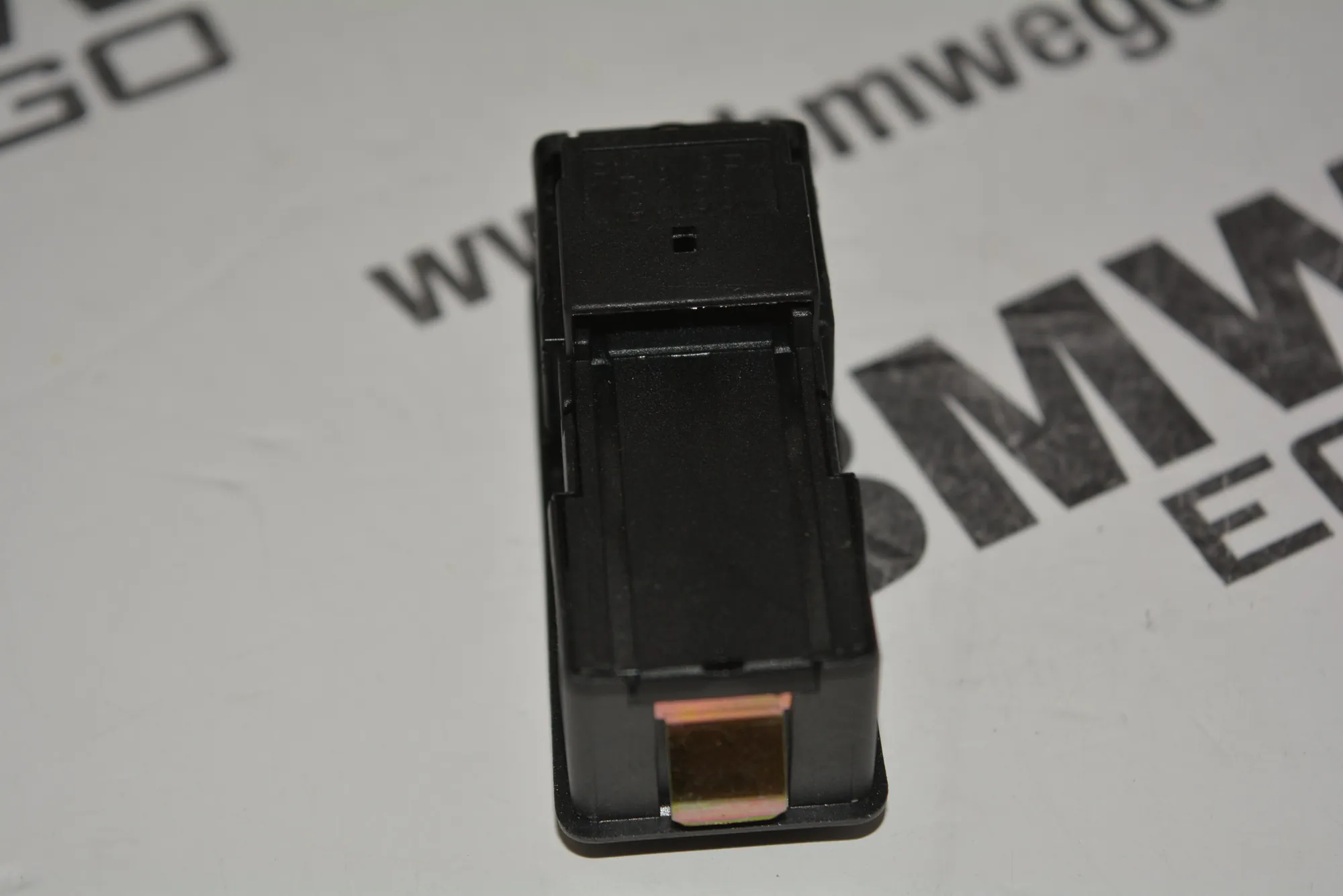 Other Interior Parts – OEM 6942068 · BMW 7 (E65, E66, E67) 750 i, Li 2005 – 4