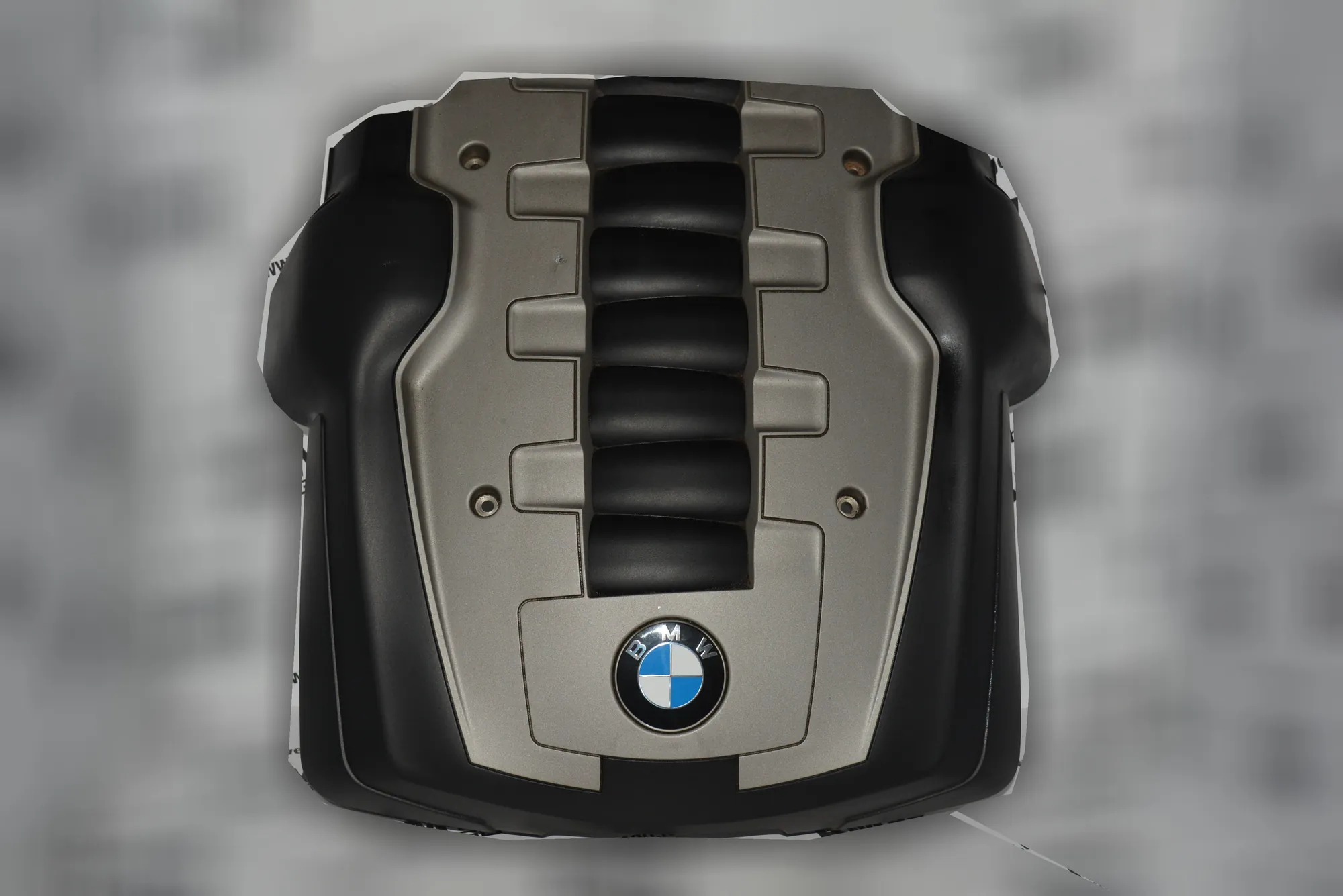 Engine Cover · BMW 7 (E65, E66, E67) 750 i, Li 2005 – 2