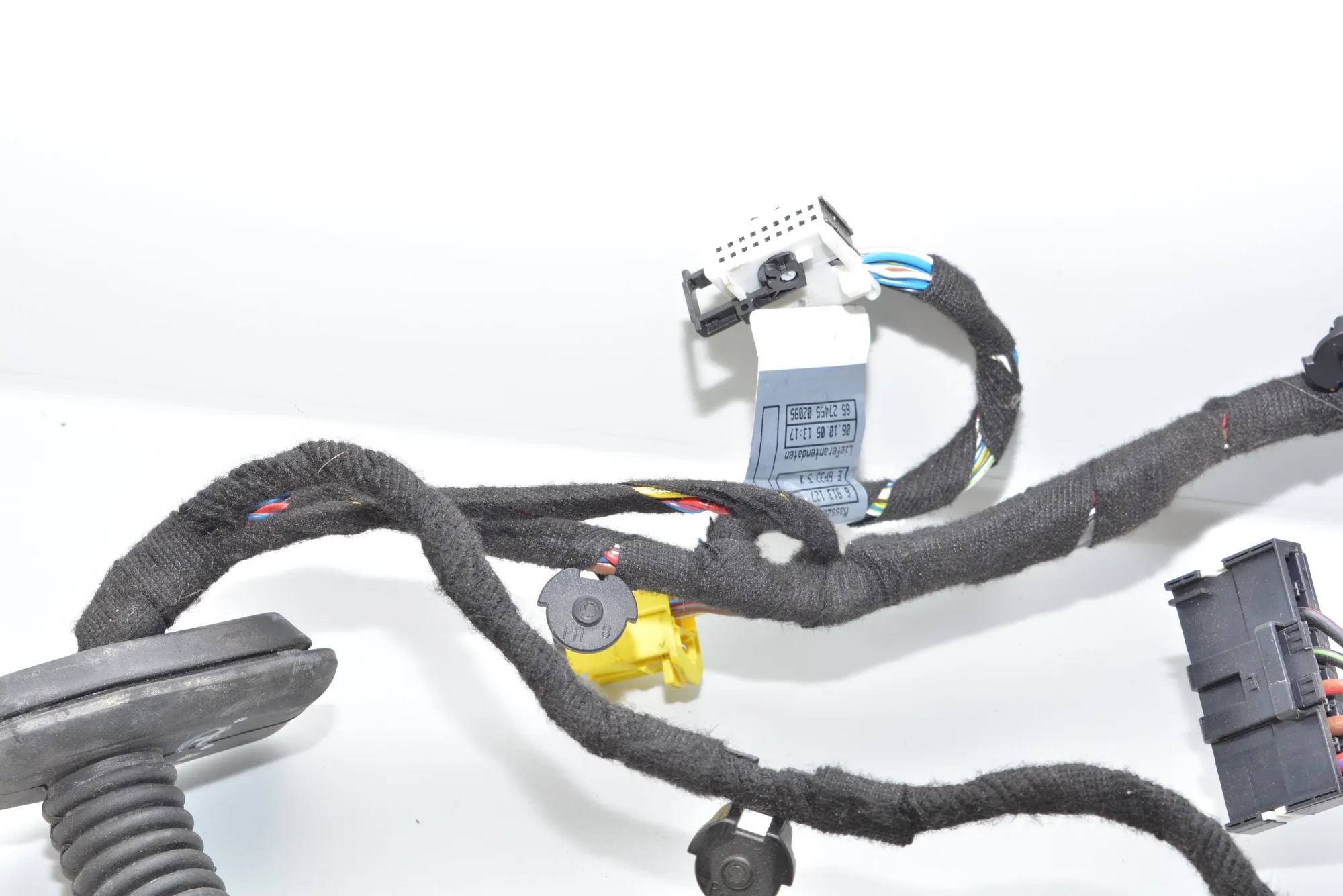Front Right Door Wiring – OEM 6913125 · BMW 7 (E65, E66, E67) 750 i, Li 2005 – 4