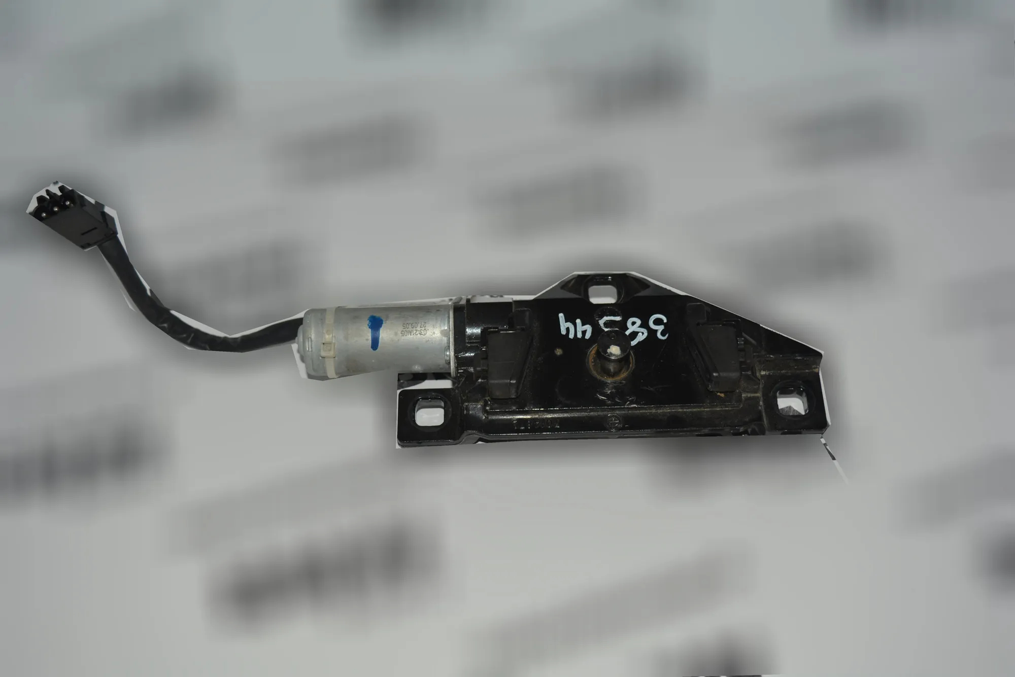 Tailgate Boot Lock – OEM 7014872 · BMW 7 (E65, E66, E67) 750 i, Li 2005