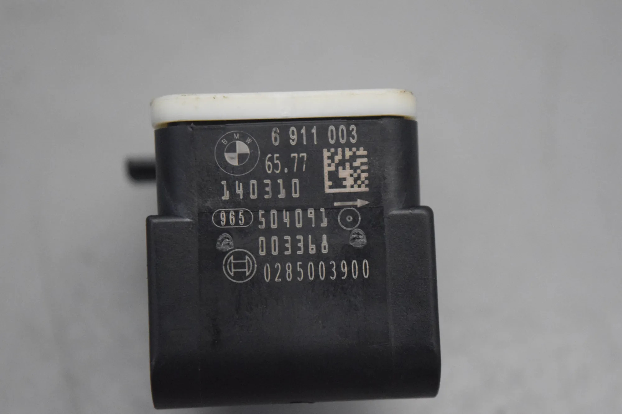 Front Left Impact Sensor – OEM 6911003 · BMW 3 Touring (E91) 330 d xDrive 2010 – 3