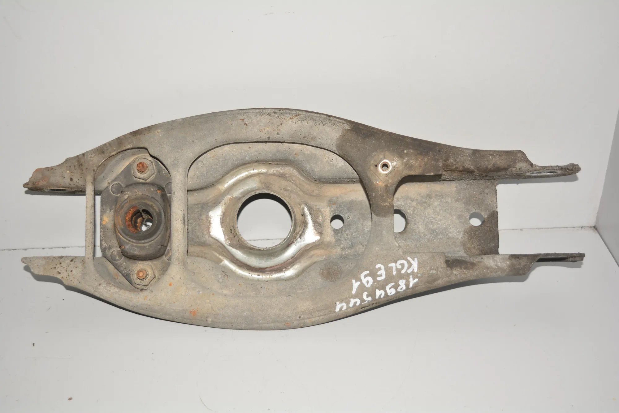 Rear Left Lower Control Arm · BMW 3 Touring (E91) 330 d xDrive 2010