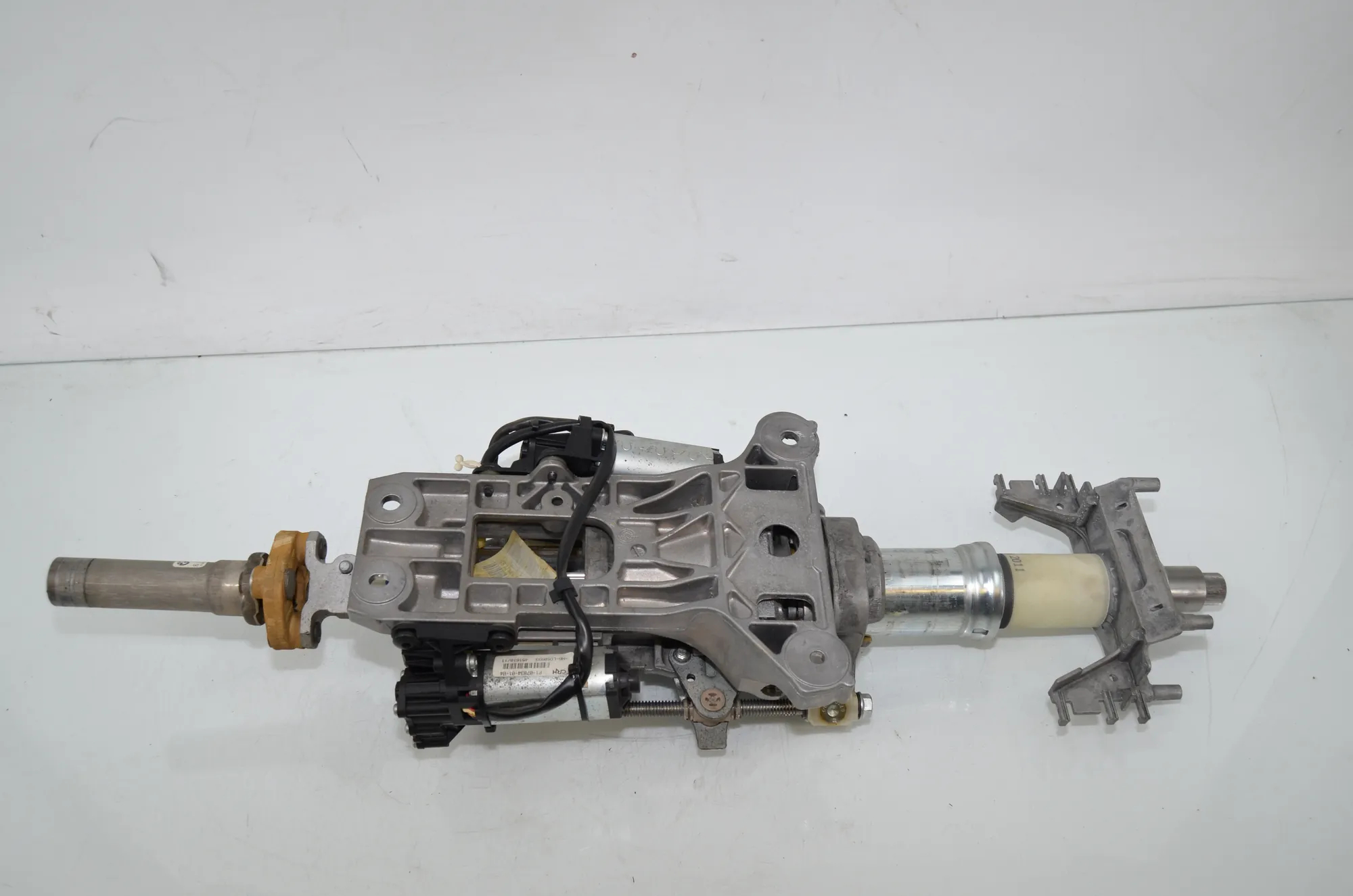 Steering Wheel Adjustment Mechanism – OEM 6788155 · BMW 5 Touring (F11) 530 d xDrive 2011