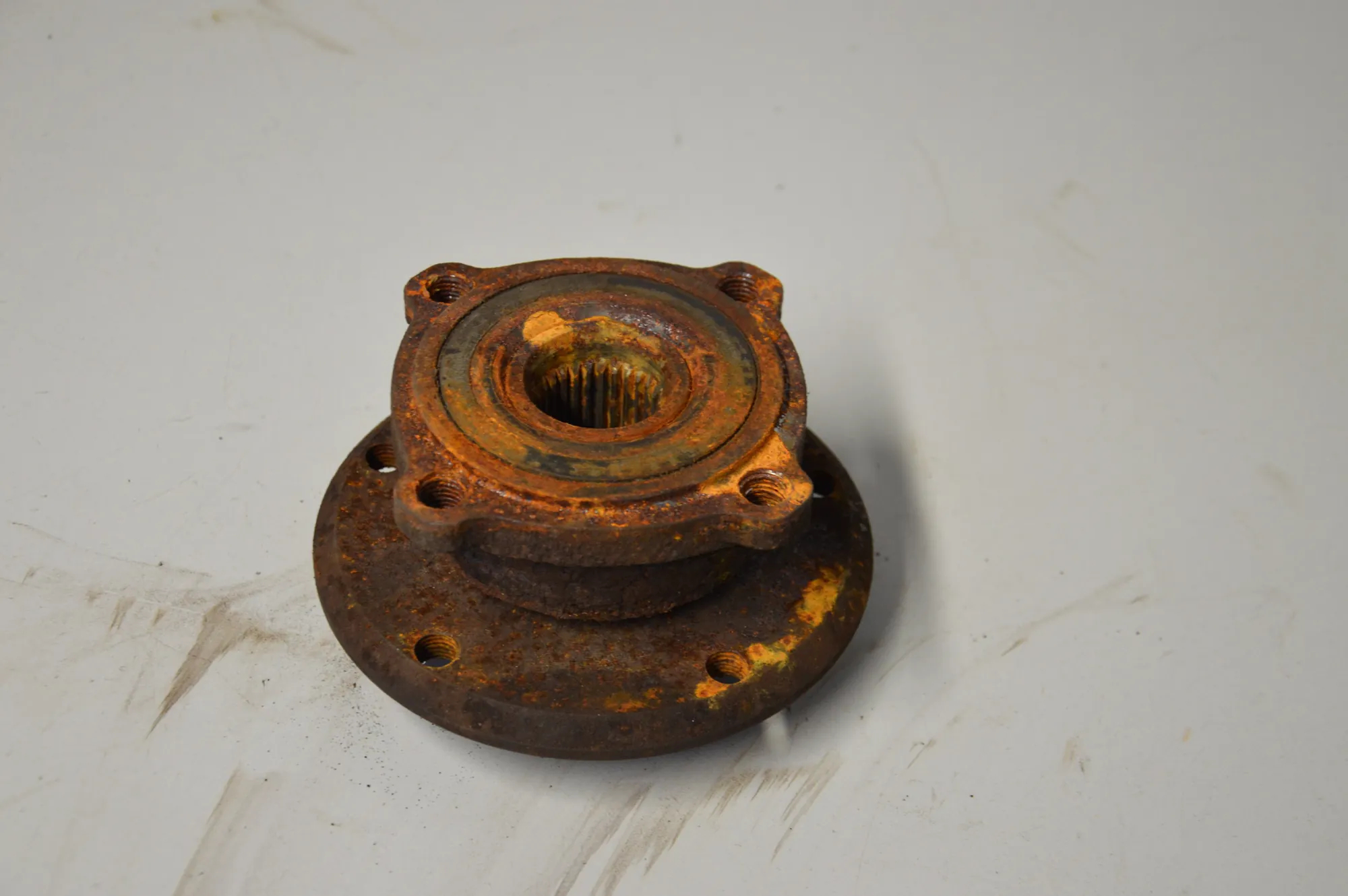 Rear Right Wheel Bearing · BMW 5 Touring (E61) 523 i 2007 – 2