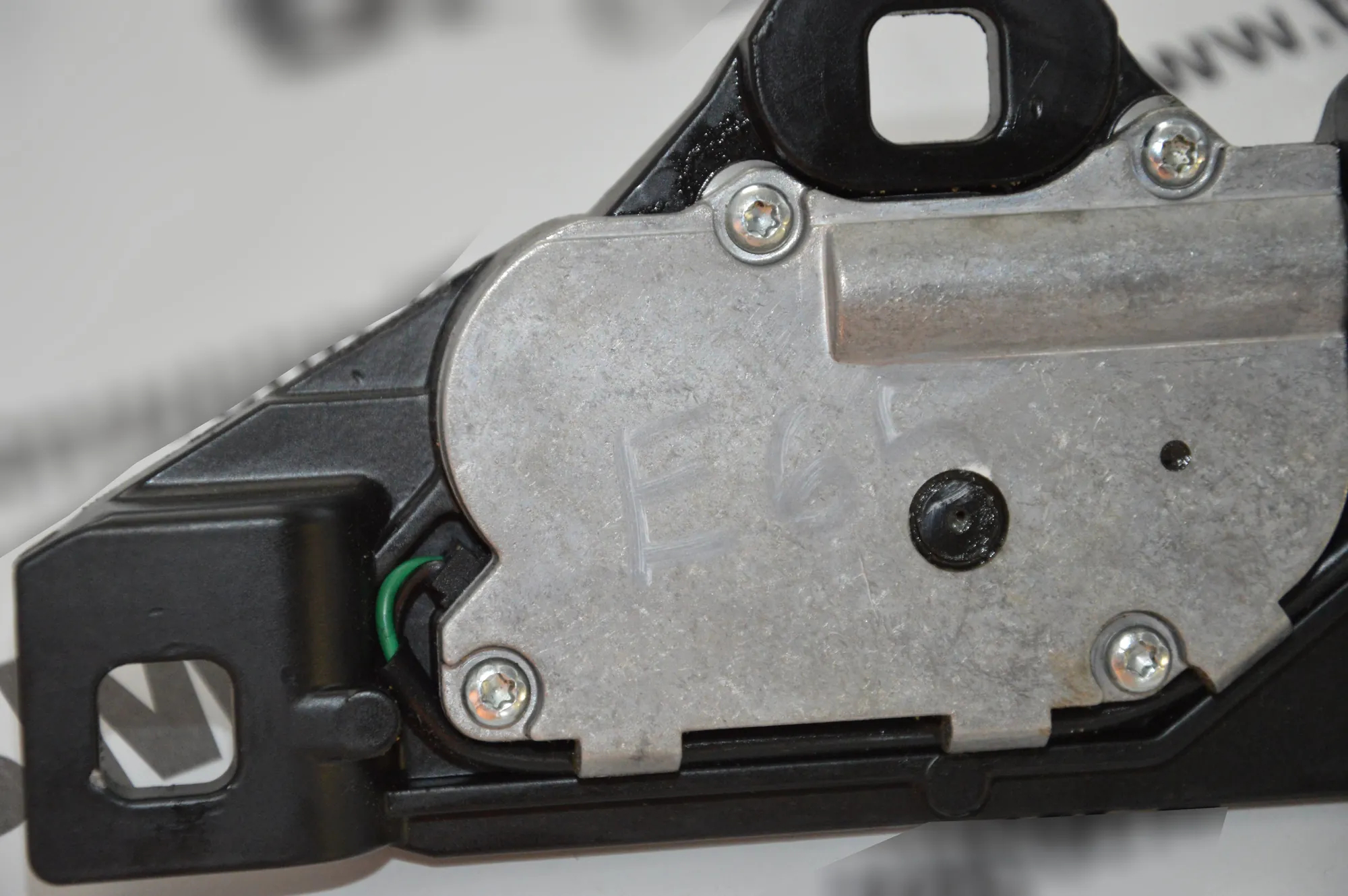 Tailgate Boot Lock – OEM 7014872 · BMW 7 (E65, E66, E67) BMW 7 (E65, E66, E67) 745 i, Li 2001 – 6