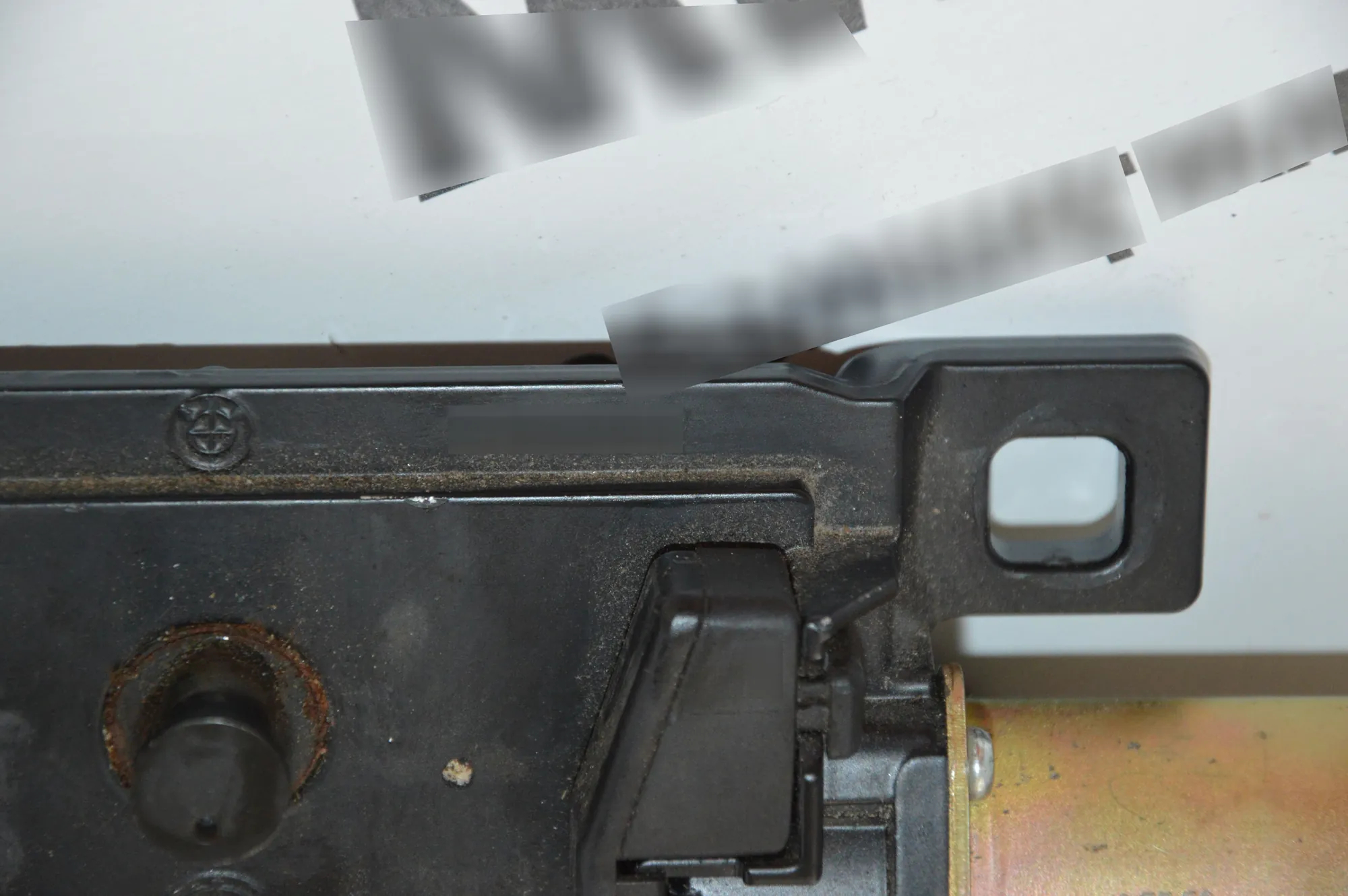 Tailgate Boot Lock – OEM 7014872 · BMW 7 (E65, E66, E67) BMW 7 (E65, E66, E67) 745 i, Li 2001 – 7