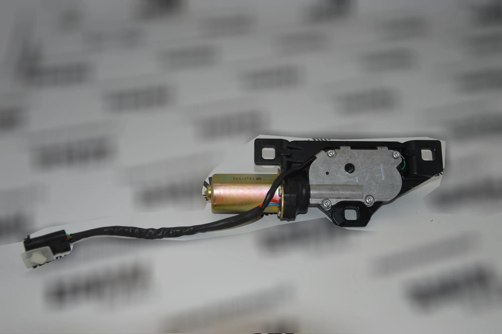 Tailgate Boot Lock – OEM 7014872 · BMW 7 (E65, E66, E67) BMW 7 (E65, E66, E67) 745 i, Li 2001 – 4