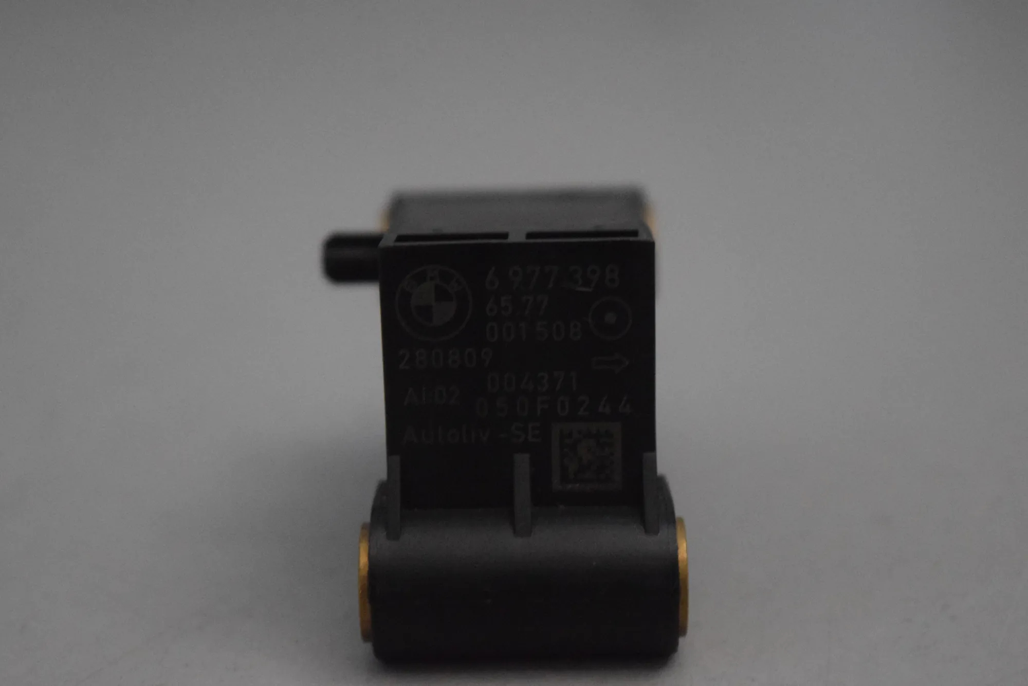 Right Side Impact Sensor – OEM 6977398 · BMW 5 Touring (E61) 520 d 2009 – 3