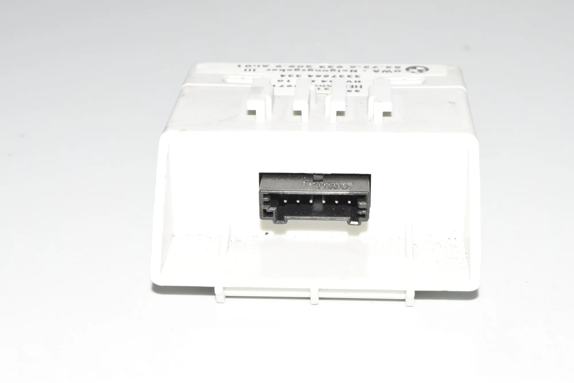 Other Control Units – OEM 6923209 · BMW X5 (E53) 4.8 is 2004 – 3