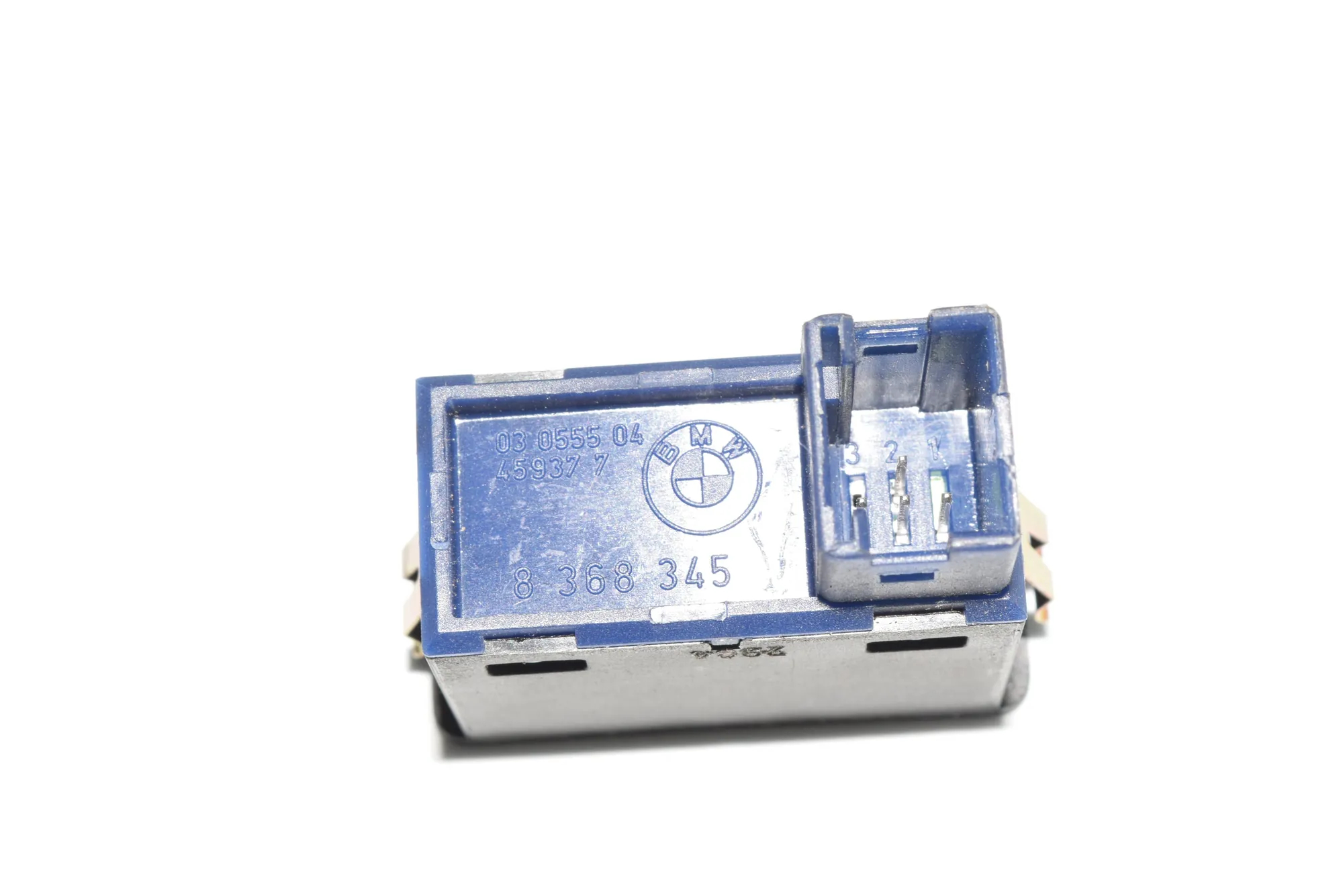 Other Control Units – OEM 8368345 · BMW X5 (E53) 4.8 is 2004 – 3