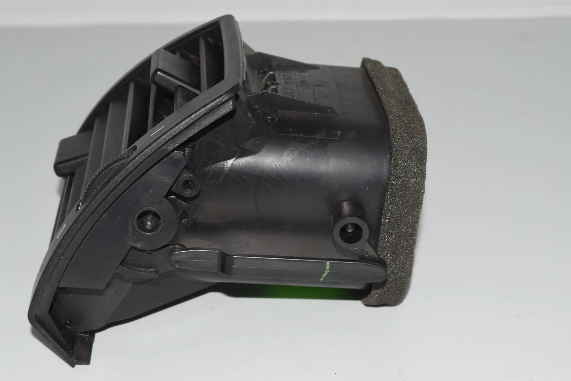 Dashboard Air Vents – OEM 8402215 · BMW X5 (E53) 4.8 is 2004 – 5
