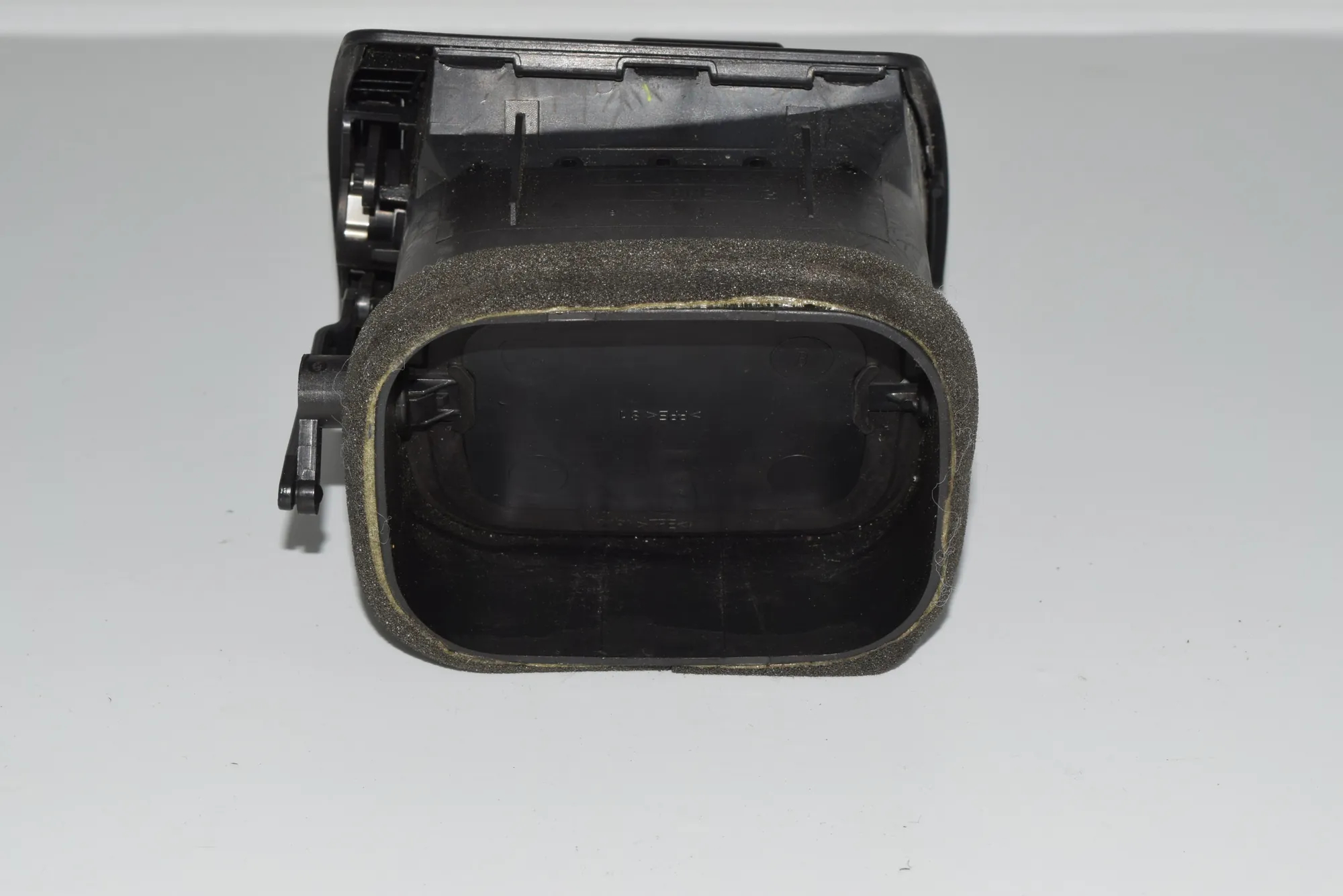 Dashboard Air Vents – OEM 8402215 · BMW X5 (E53) 4.8 is 2004