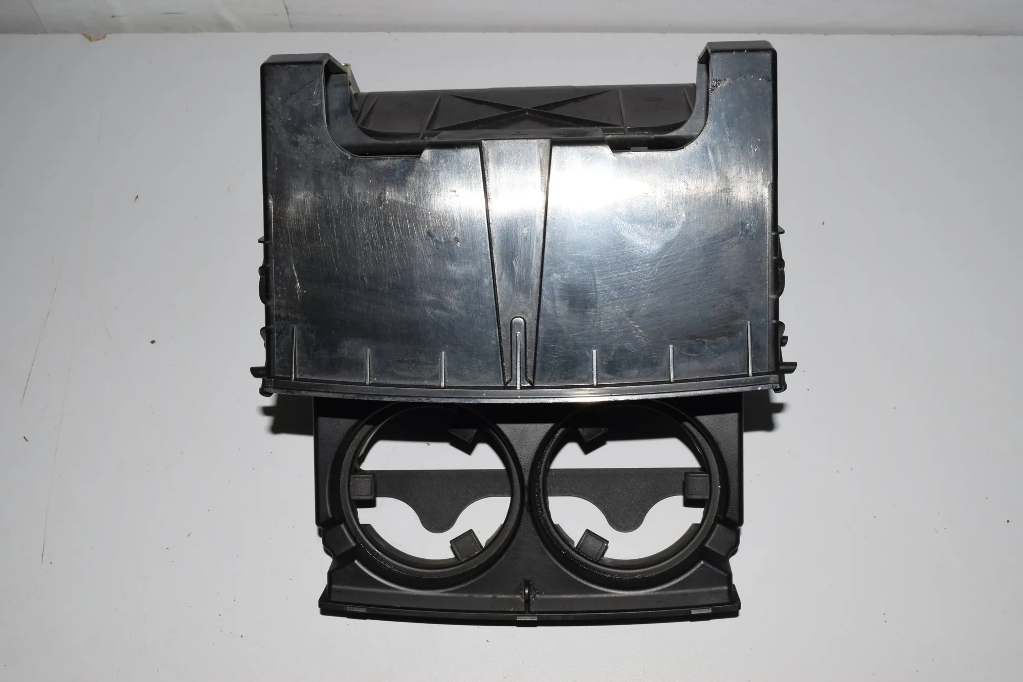 Cup Holder – OEM 7077955 · BMW X5 (E53) 4.8 is 2004 – 6