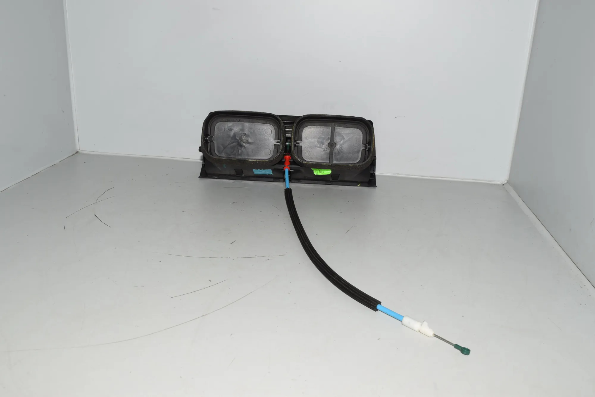Dashboard Air Vents – OEM 8402221 · BMW X5 (E53) 4.8 is 2004 – 2