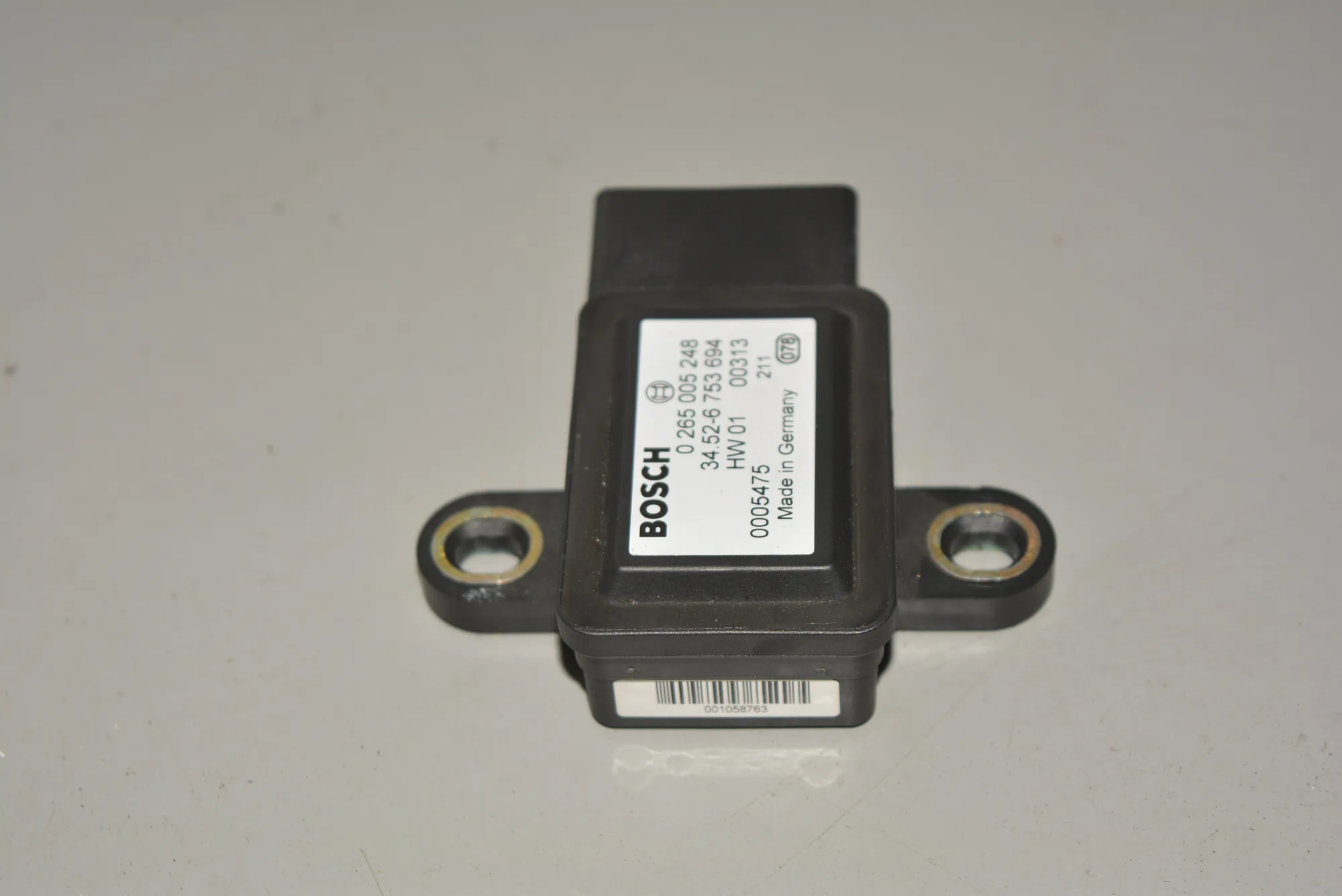 Acceleration Sensor – OEM 67536940265005248 · BMW X5 (E53) 4.4 i 2001 – 2