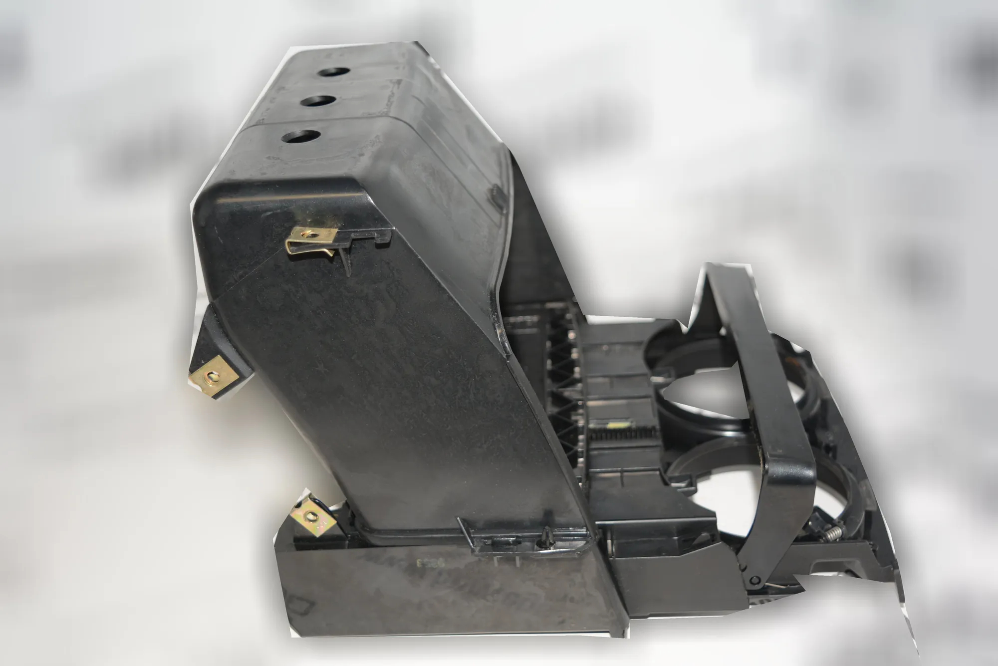 Cup Holder – OEM 8402965 · BMW X5 (E53) 4.4 i 2001 – 3