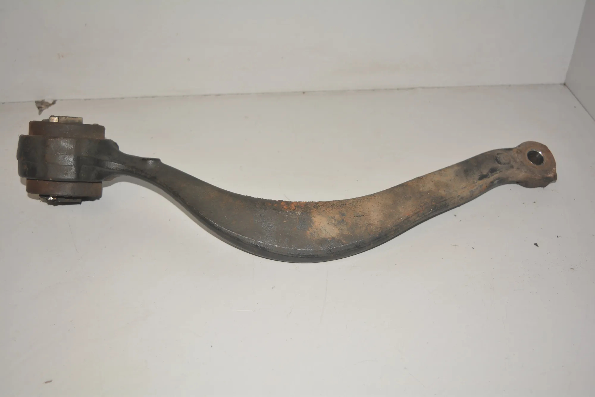 Front Left Upper Control Arm · BMW X5 (E53) 4.4 i 2001 – 2