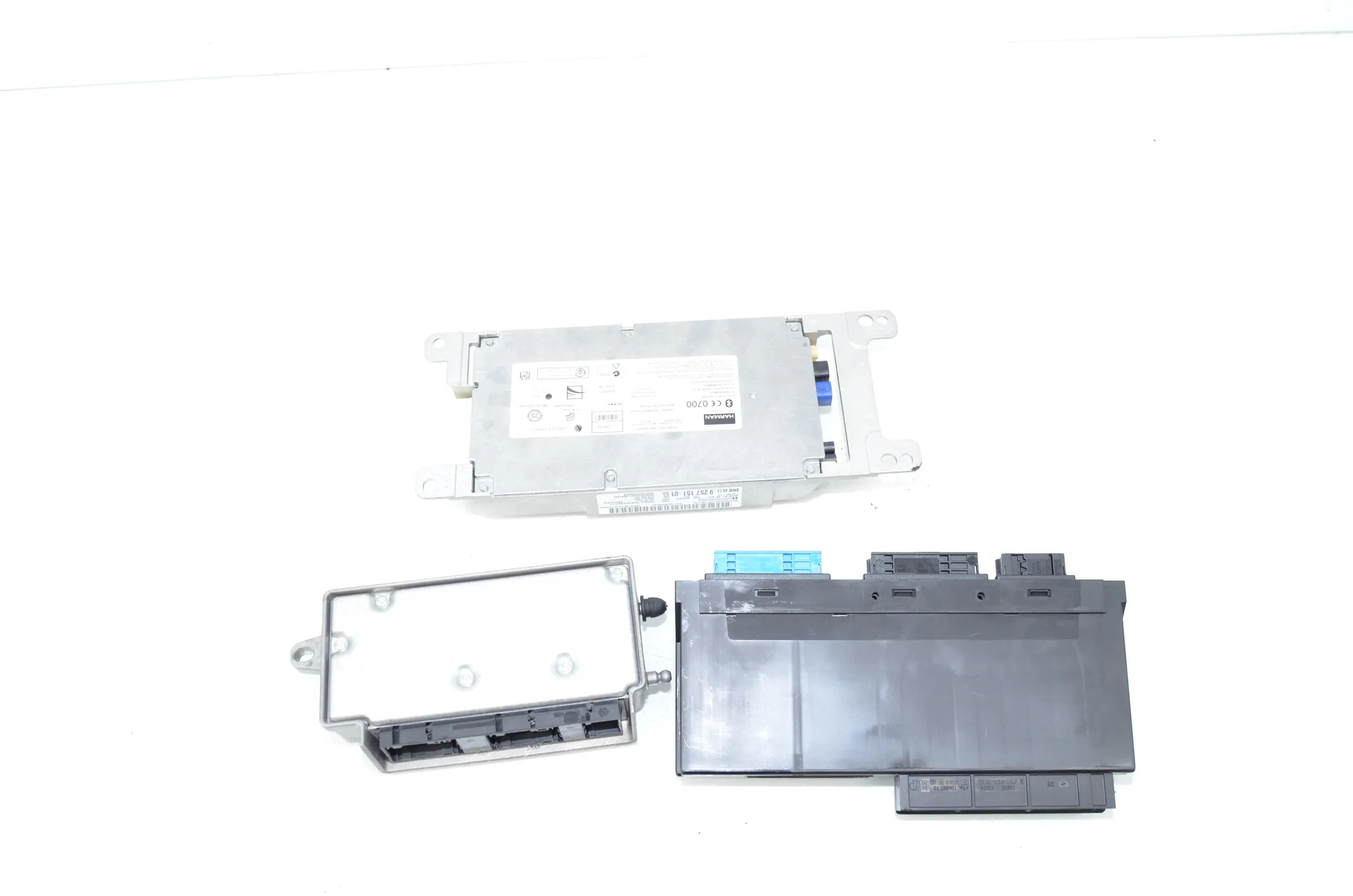 Other Control Units – OEM 9267527 · BMW 5 Touring (F11) 530 d xDrive 2011 – 5